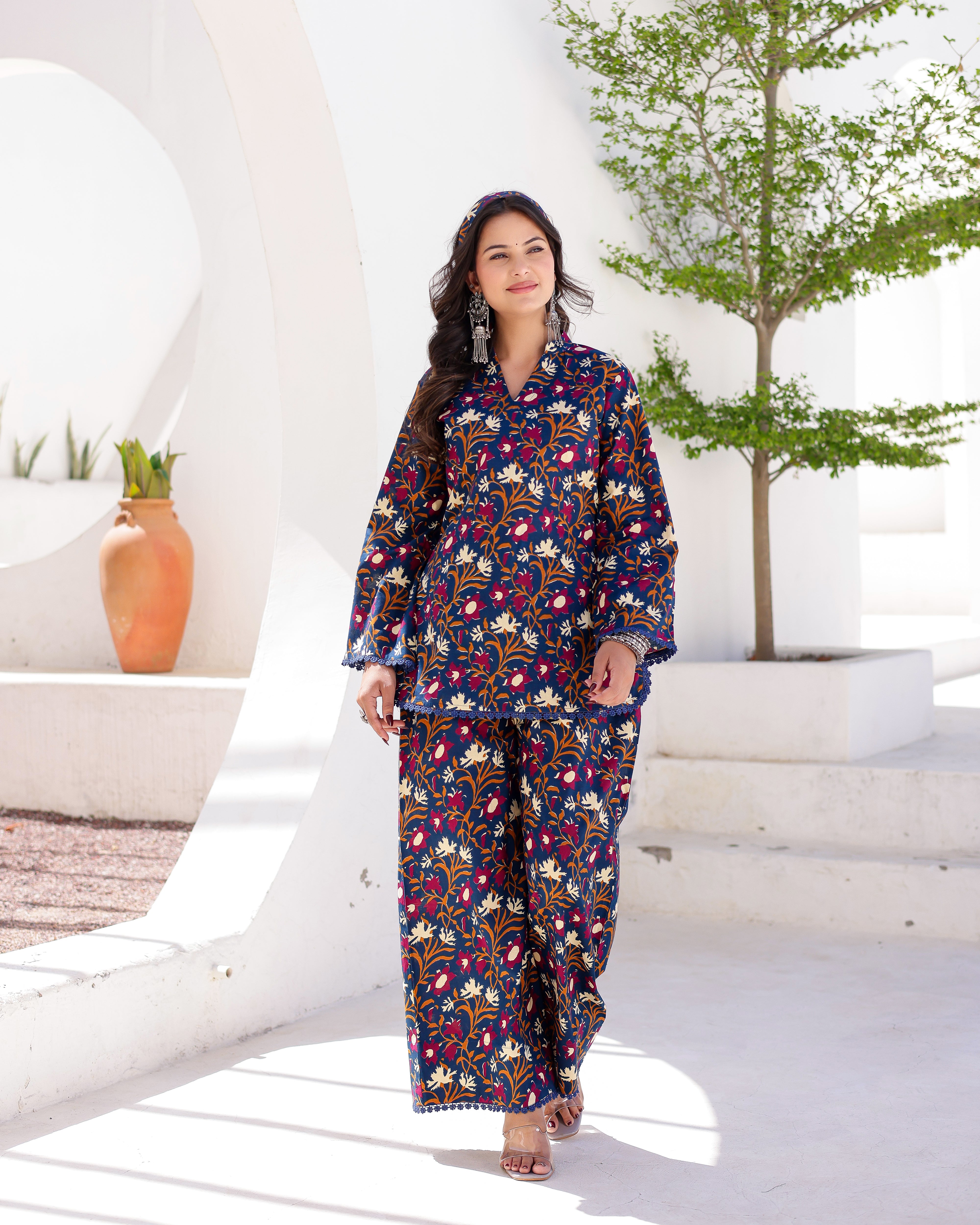 Navy Blue Jaal Handblock Suit Set - 001A0716.JPG