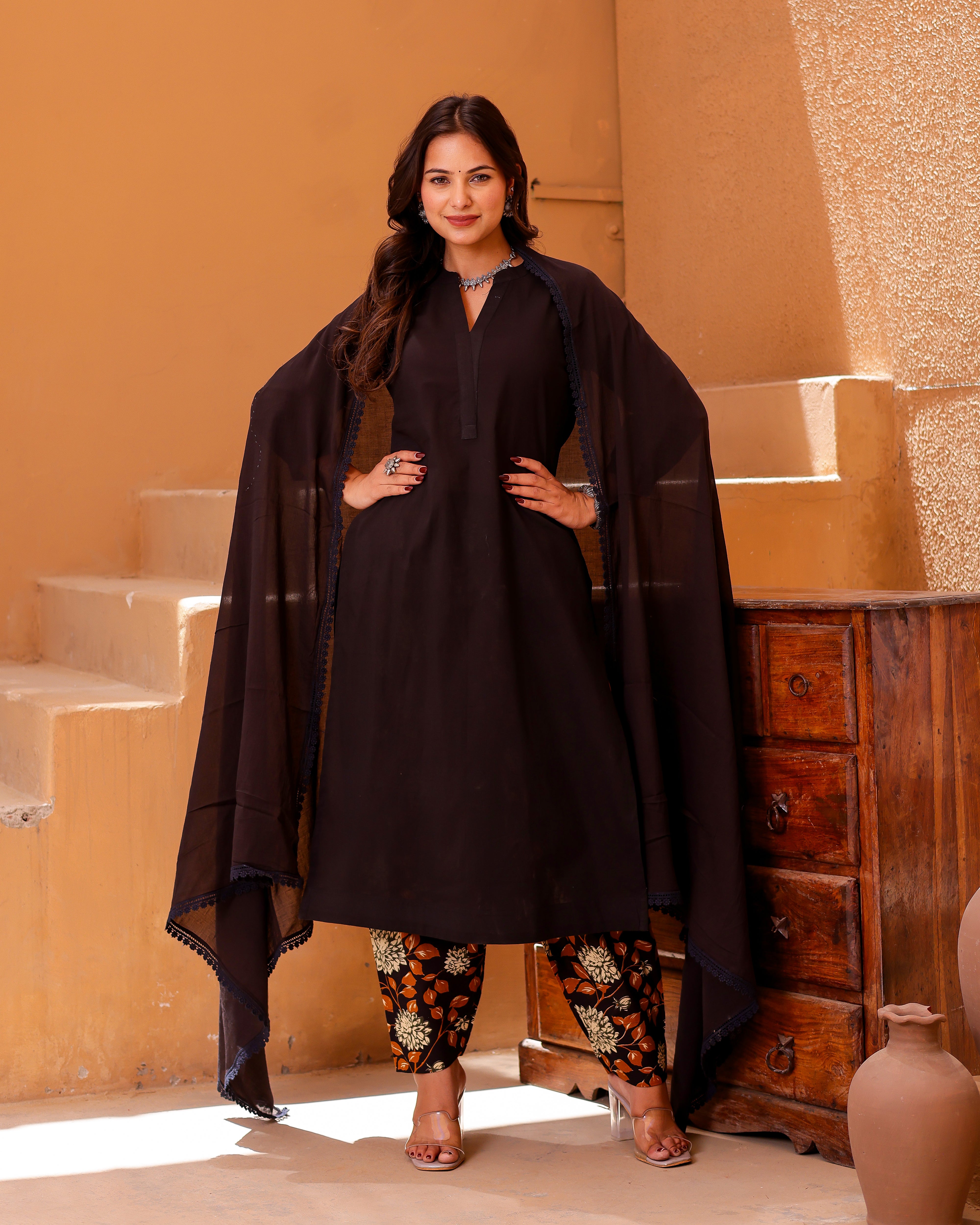 Black Paisley Handblock Suit Set - 001A0993.JPG