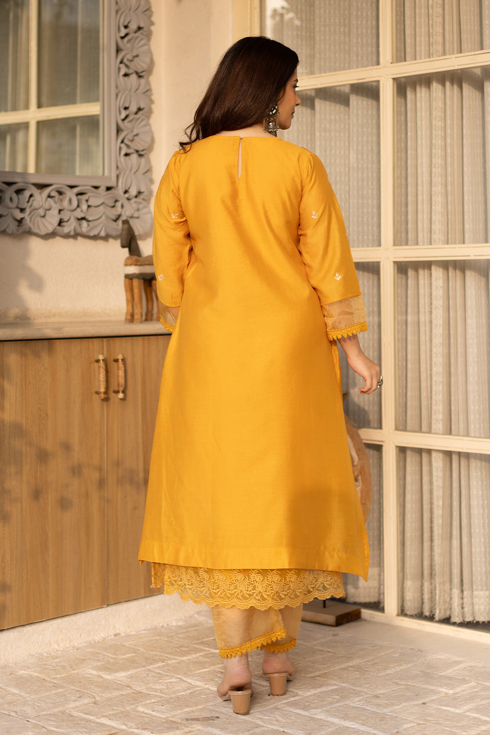 Yellow embroidered chanderi suit with doriya dupatta