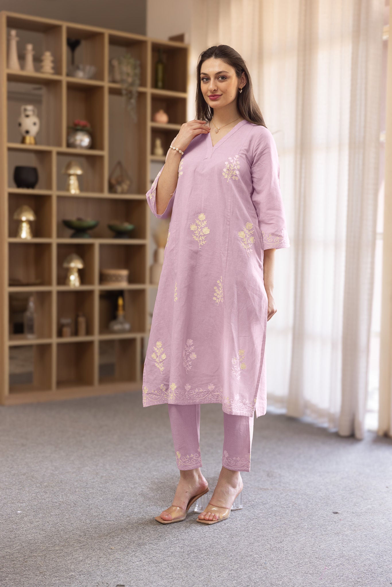 Old Rose linen Mughal Embroidery Straight Set