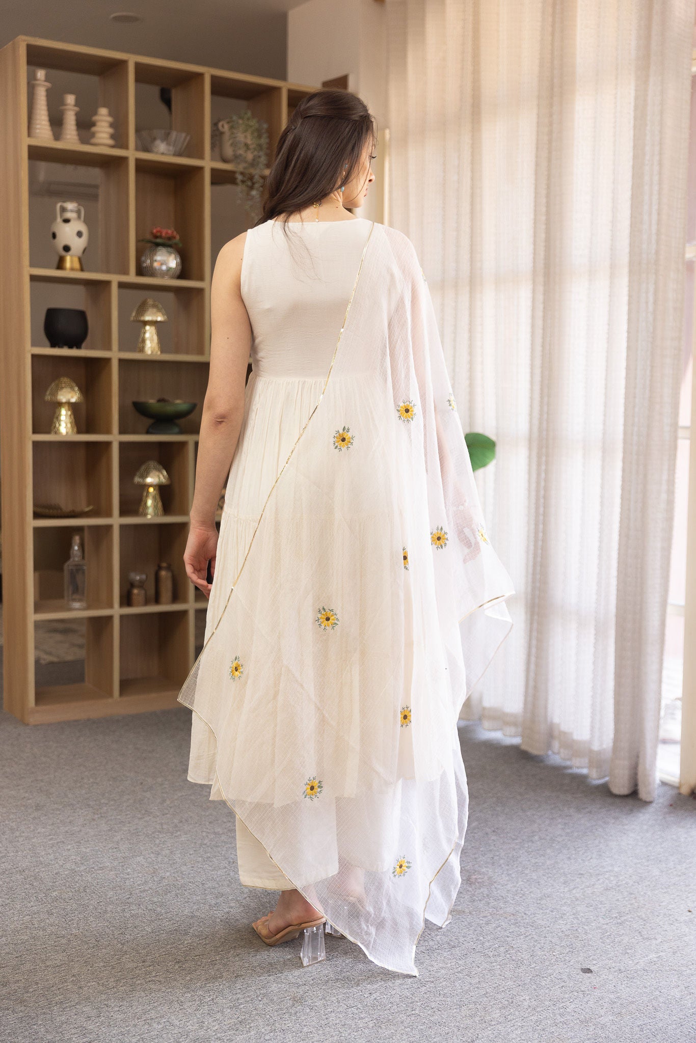 Off White Mulmul Embroidered Tyre Anarkali