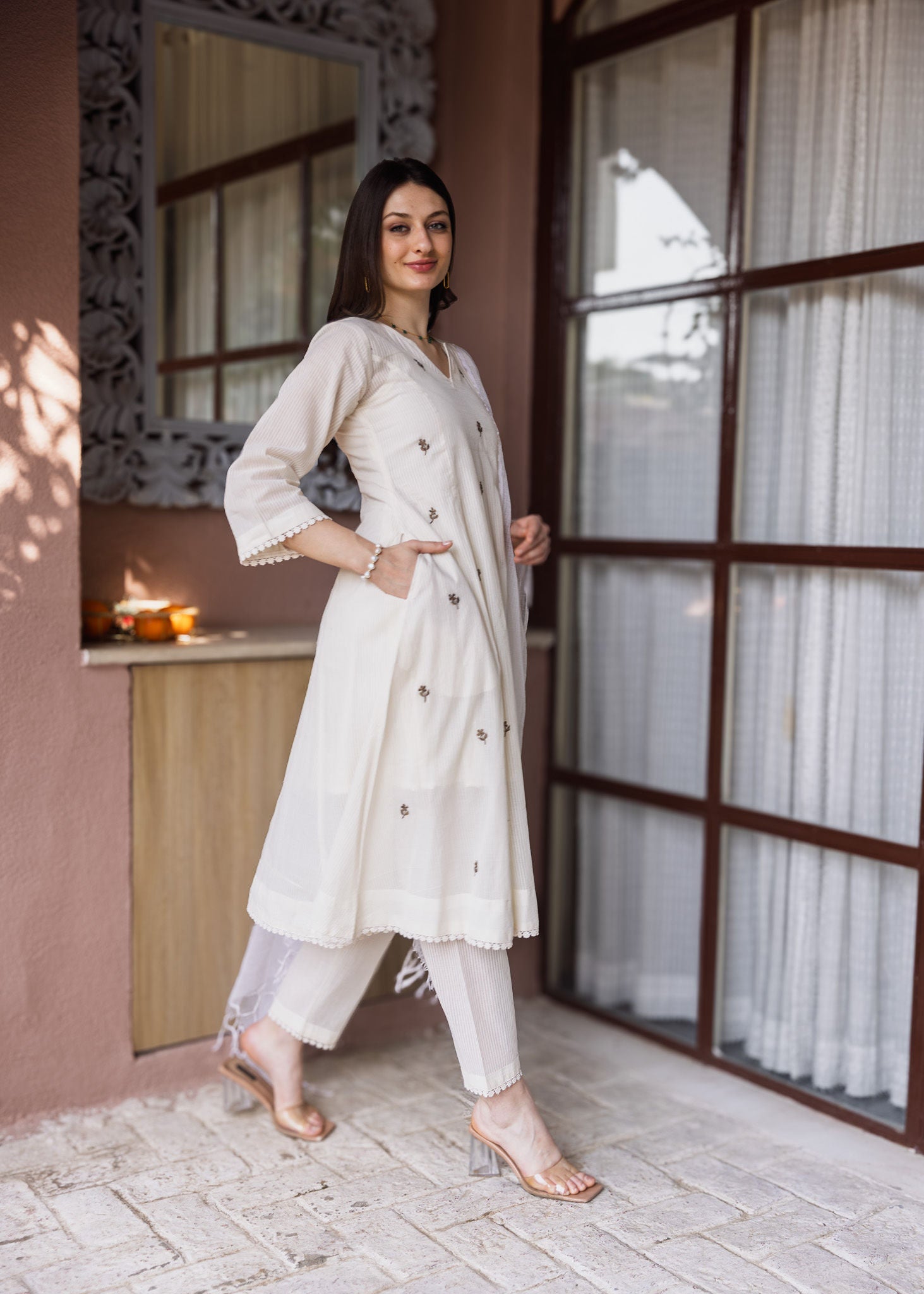 Off White Silly Cottan 3 Kali Suit Set