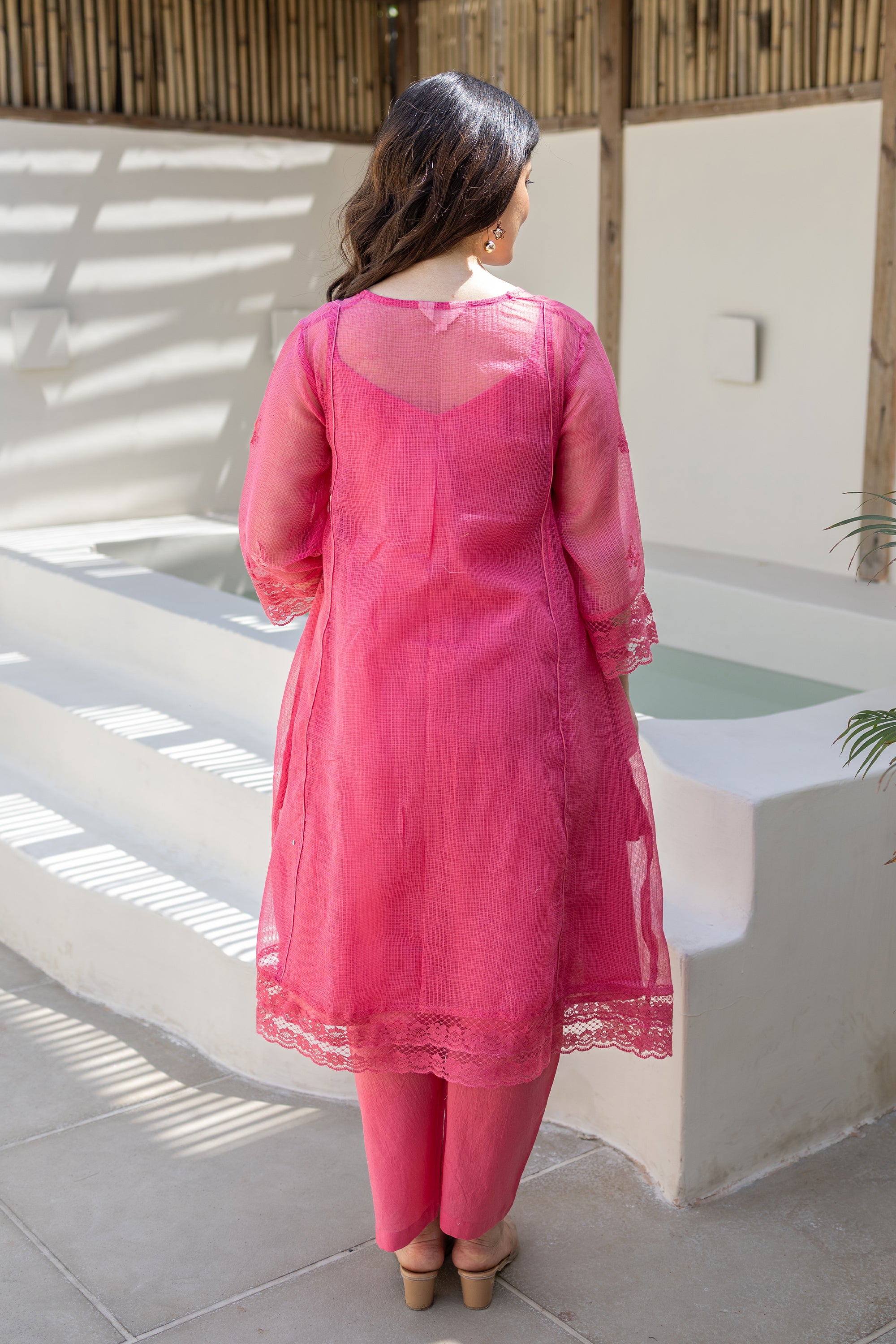 Gulnaar Pink Doriya Kurta Set With Doriya Dupatta
