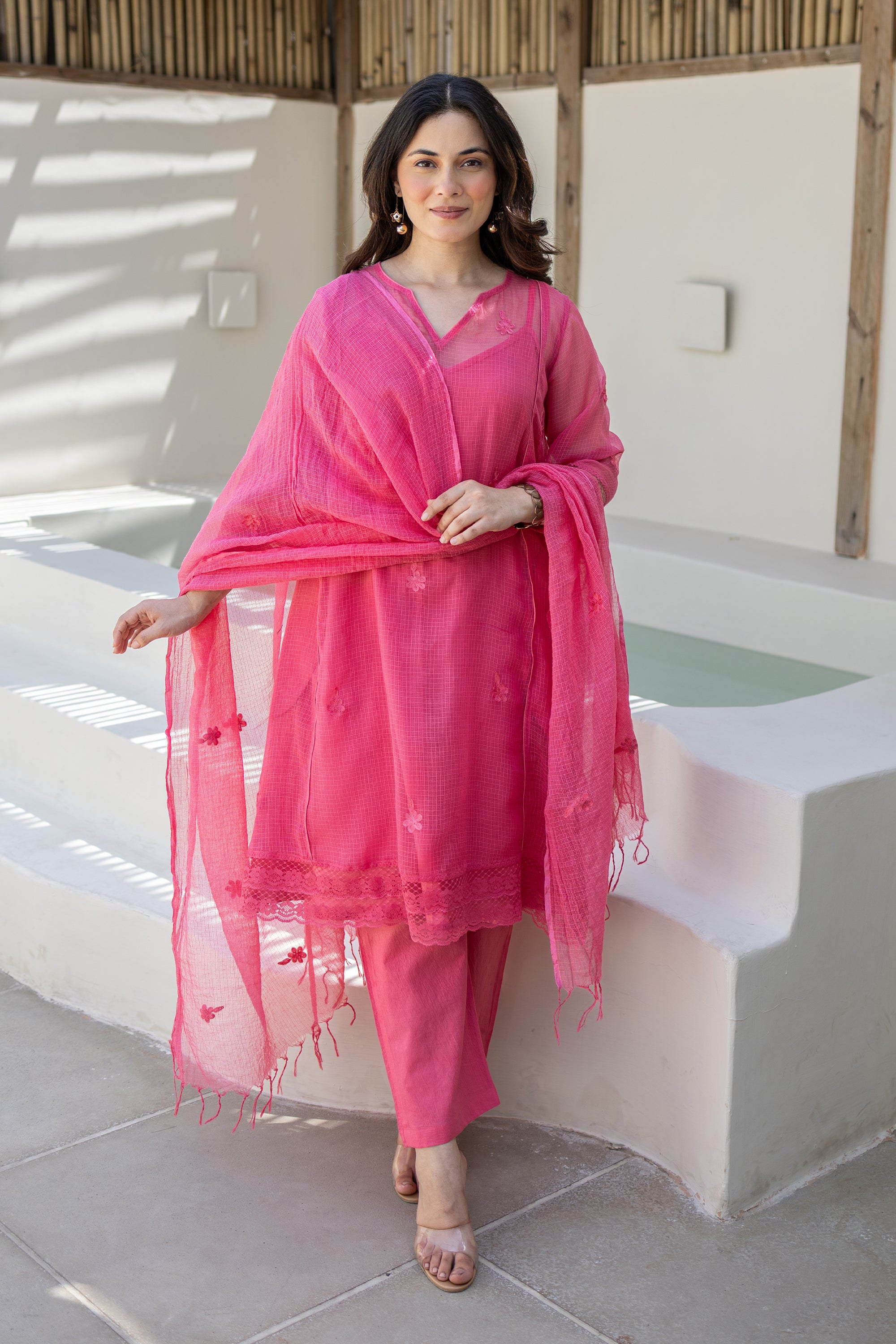 Gulnaar Pink Doriya Kurta Set With Doriya Dupatta