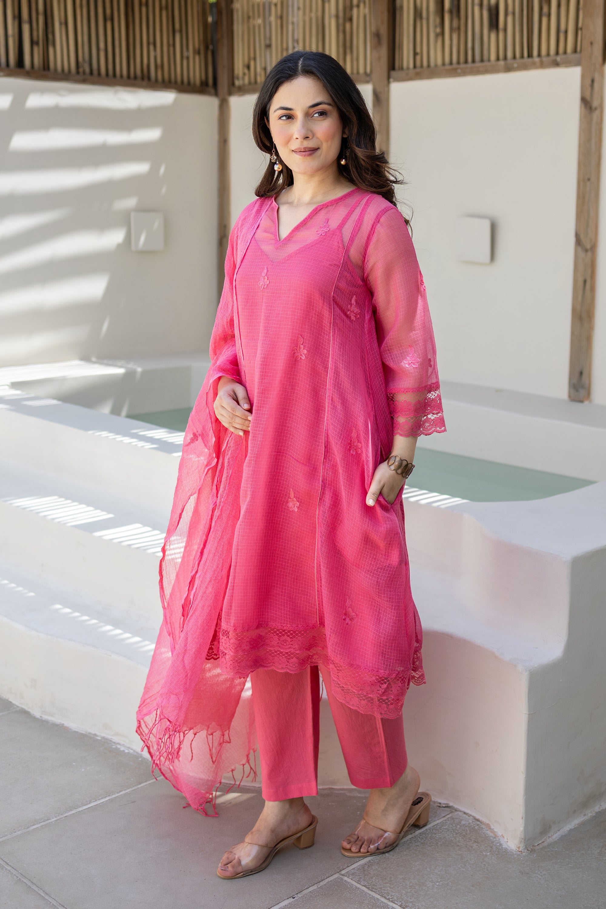 Gulnaar Pink Doriya Kurta Set With Doriya Dupatta