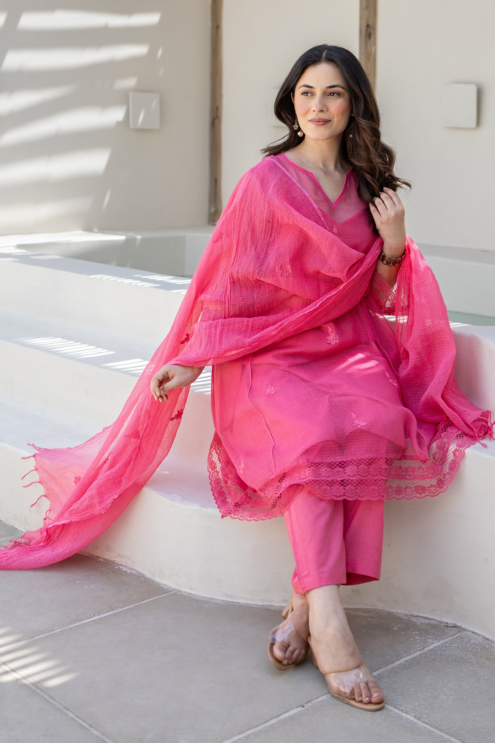 Gulnaar Pink Doriya Kurta Set With Doriya Dupatta