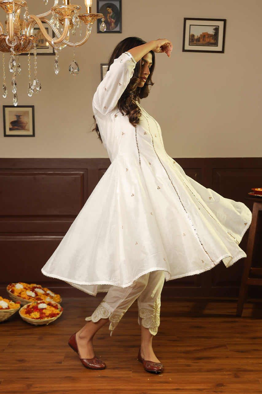 White Tara Mirror Work Chanderi Anarkali Set