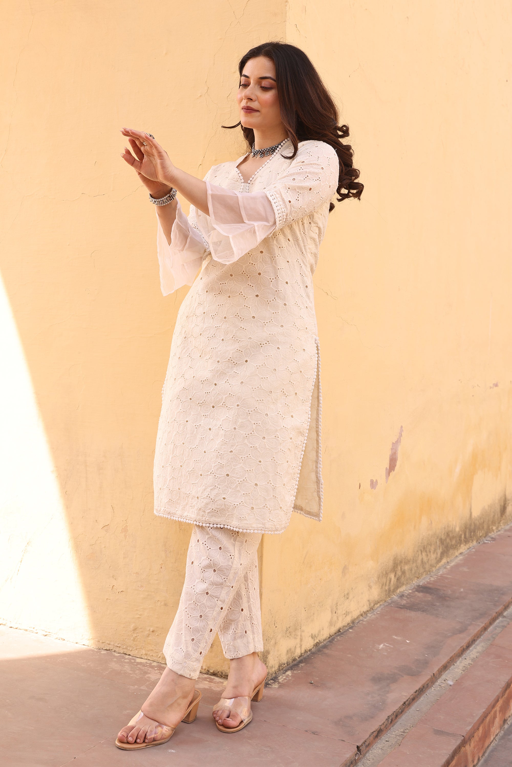 Off White Cotton Flower Jaali Schiffly Straight Set