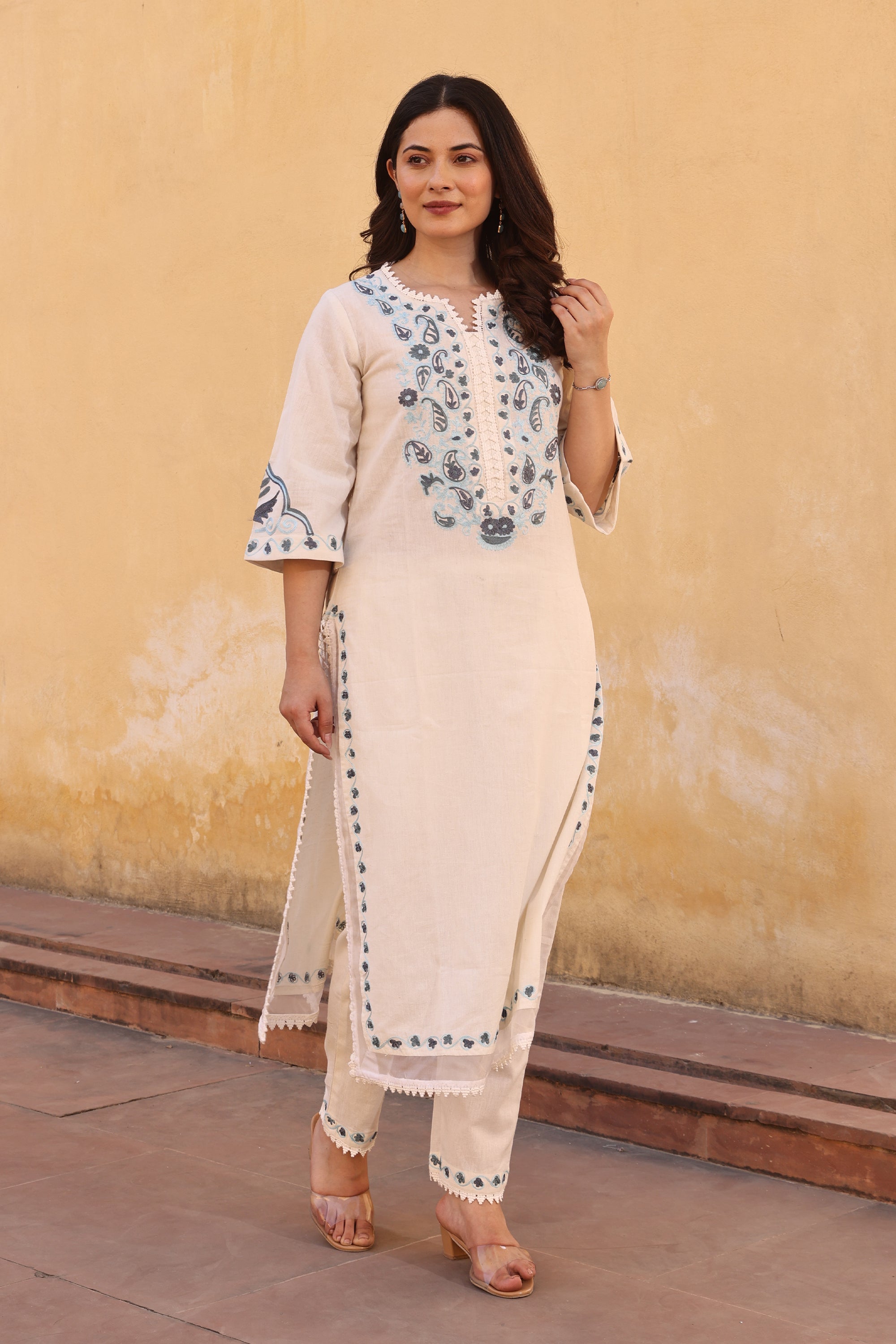 White Cotton Slub Blue Embroidery Straight Set