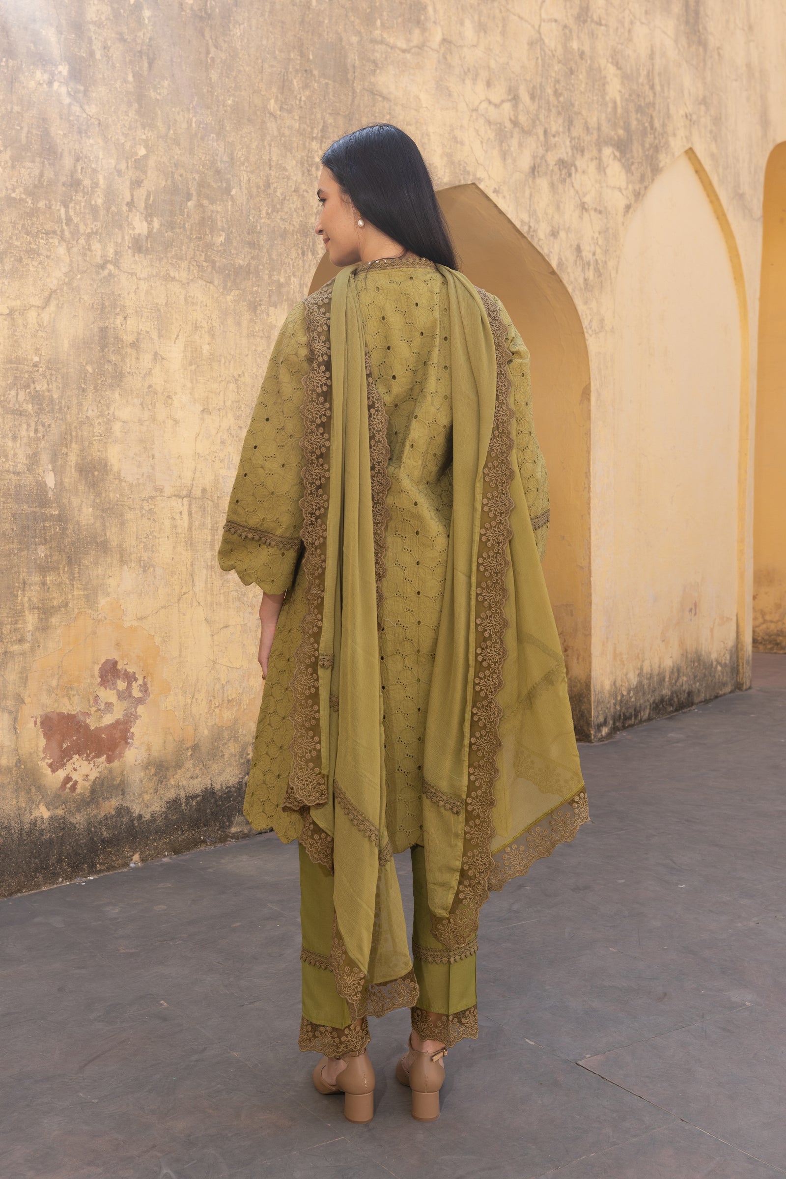 green embroidered kurti with dupatta - kurta set for women