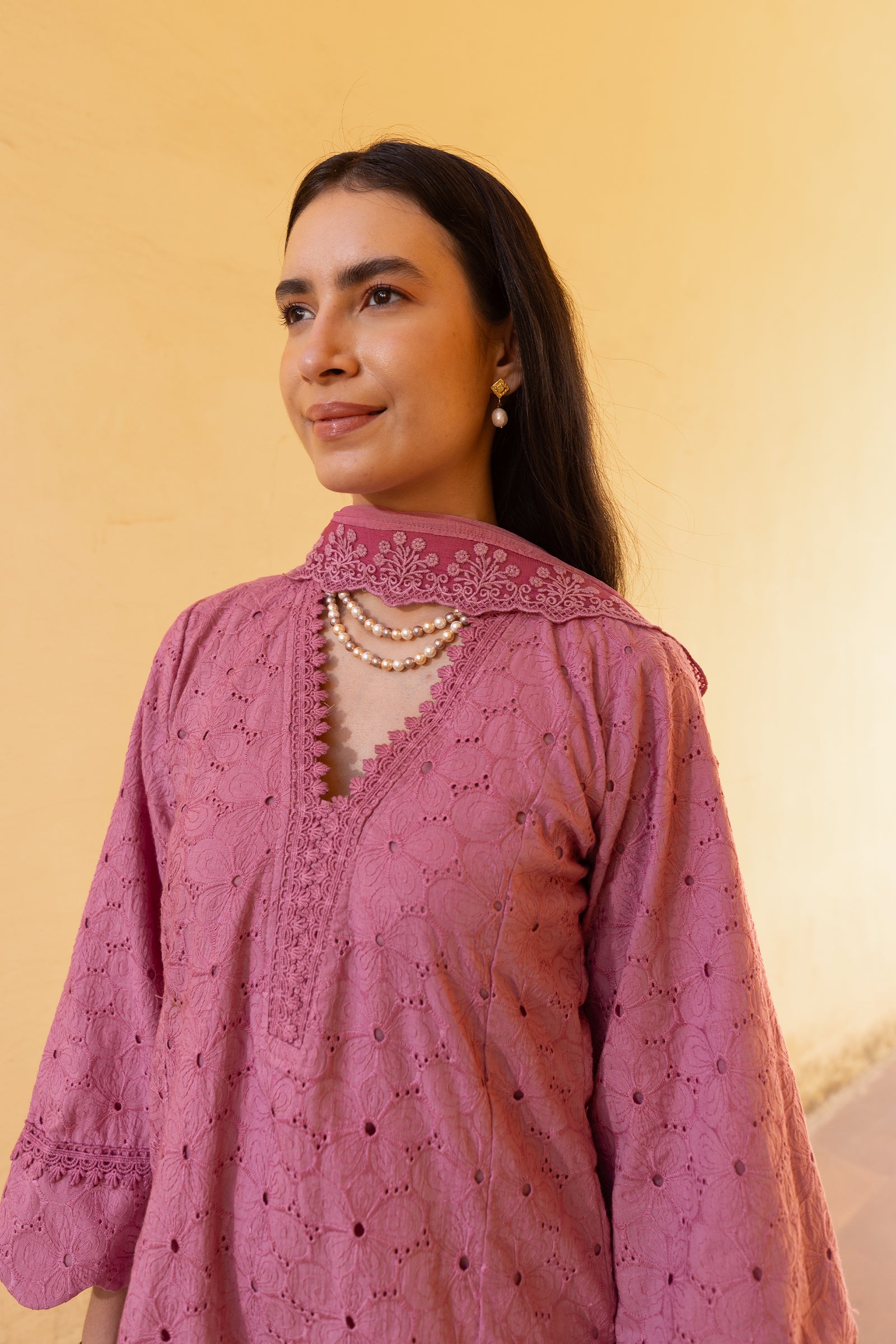old rose embroidery kurti with dupatta