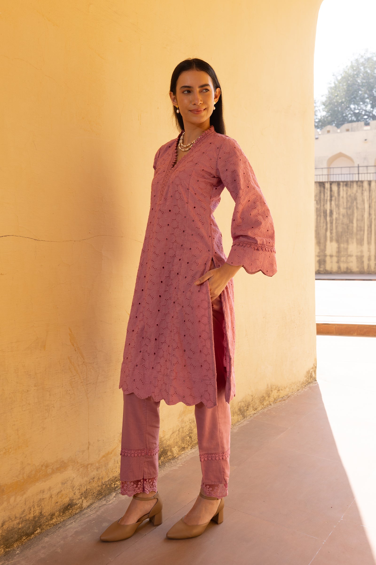 old rose embroidery kurti with dupatta