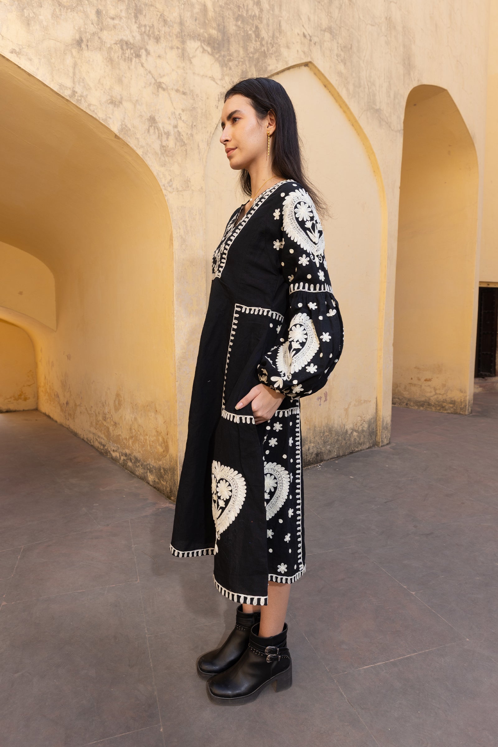 Black Linen Blend Embroidered Kaftan Dress