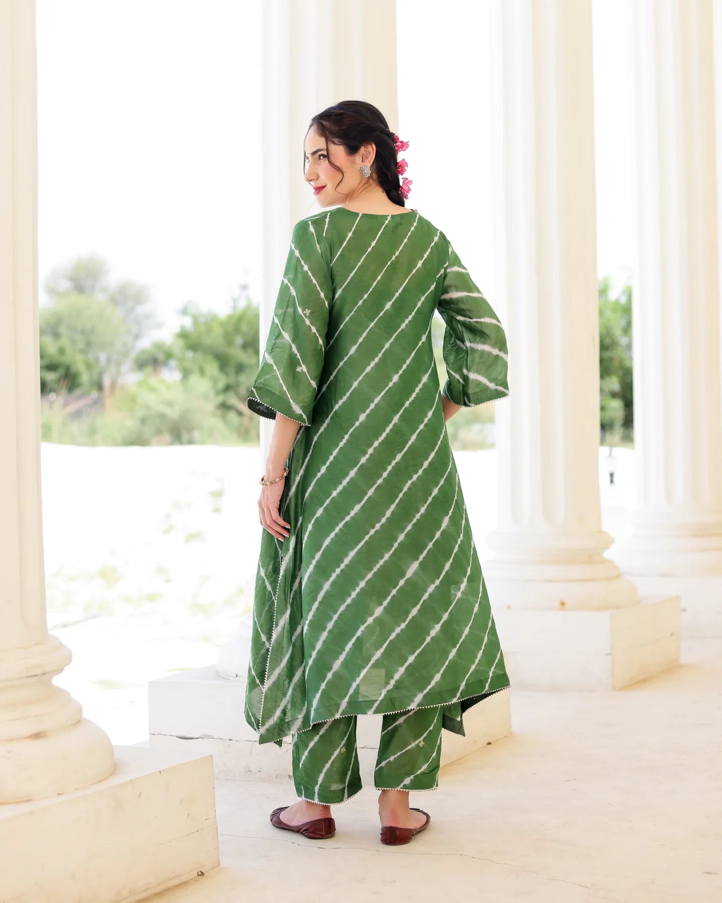 Verdant Forest Green Chanderi Hand Dyed Leheriya Kurta Set with Zari Aari Embroidery - AS-TTME-17 (2)