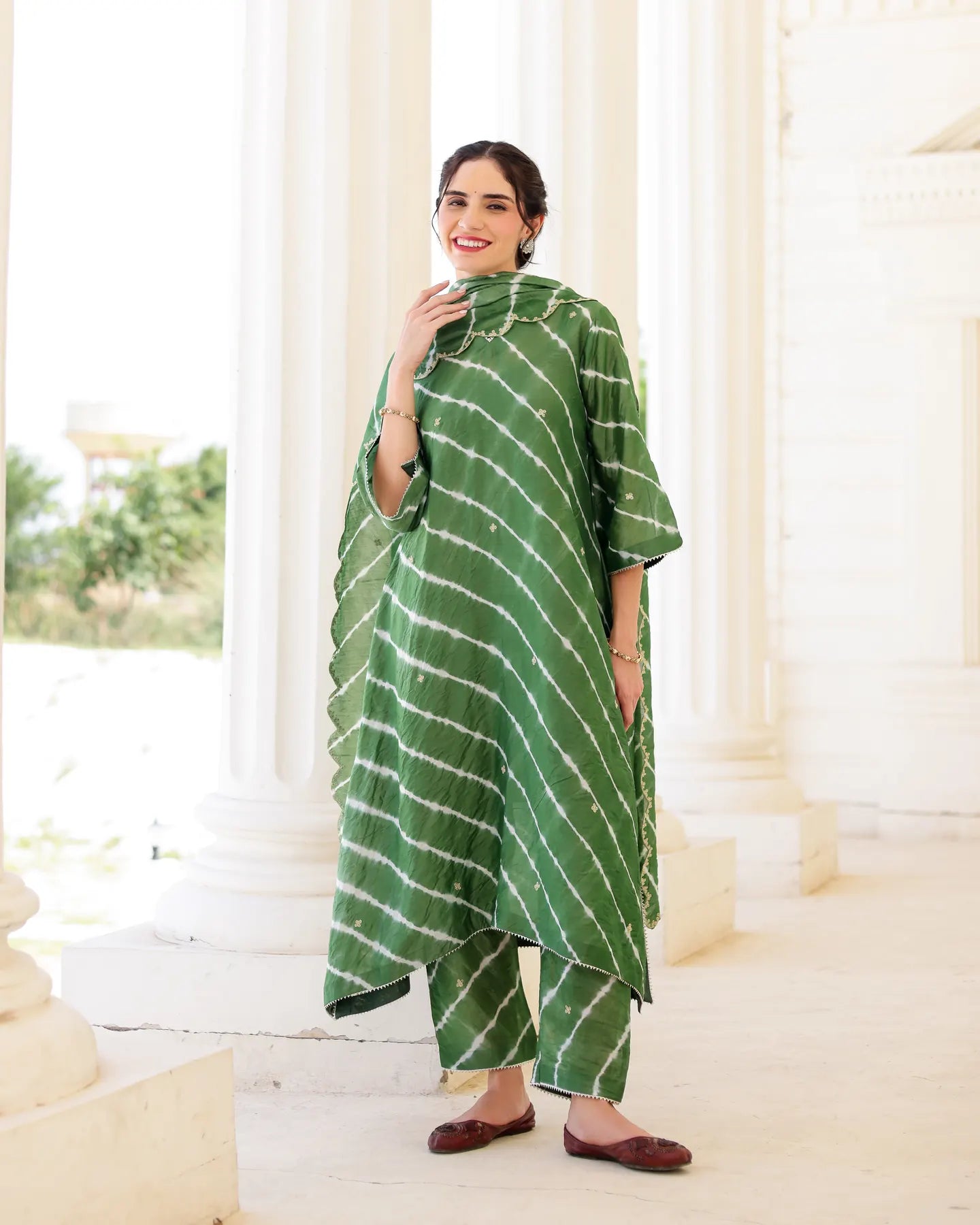 Verdant Forest Green Chanderi Hand Dyed Leheriya Kurta Set with Zari Aari Embroidery - AS-TTME-17 (6)