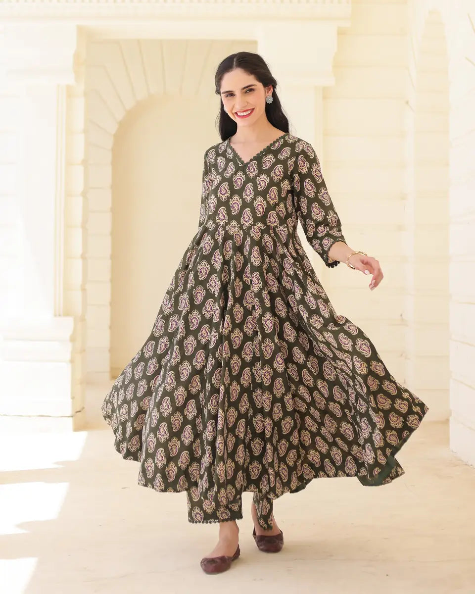 Handblock Olive paisley Green Cotton Anarkali Suit Set with Kota Doria Dupatta - AS-TTME-36 (3)