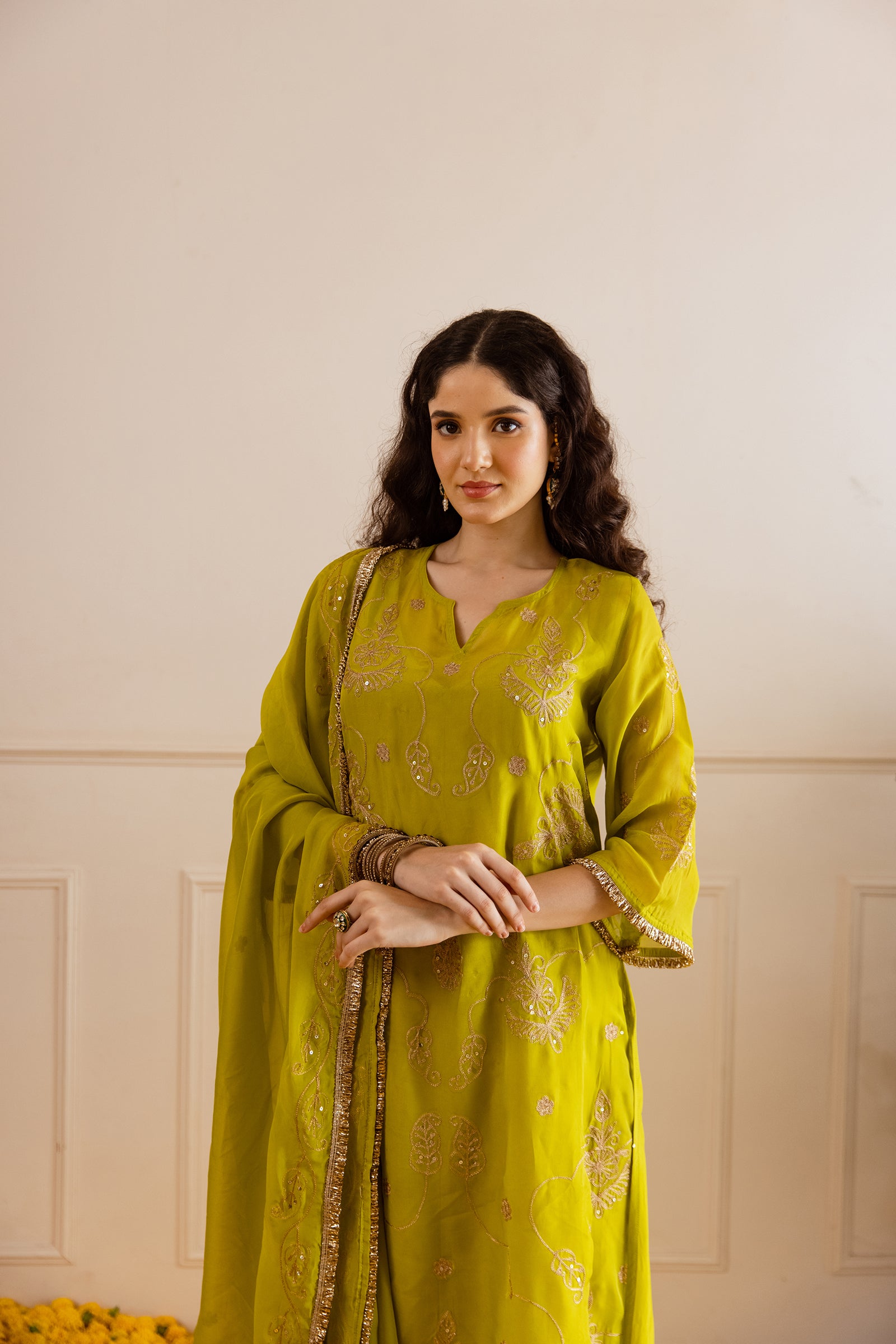 Green Embroidery Viscose Organza Straight Kurta Set - Asrumo