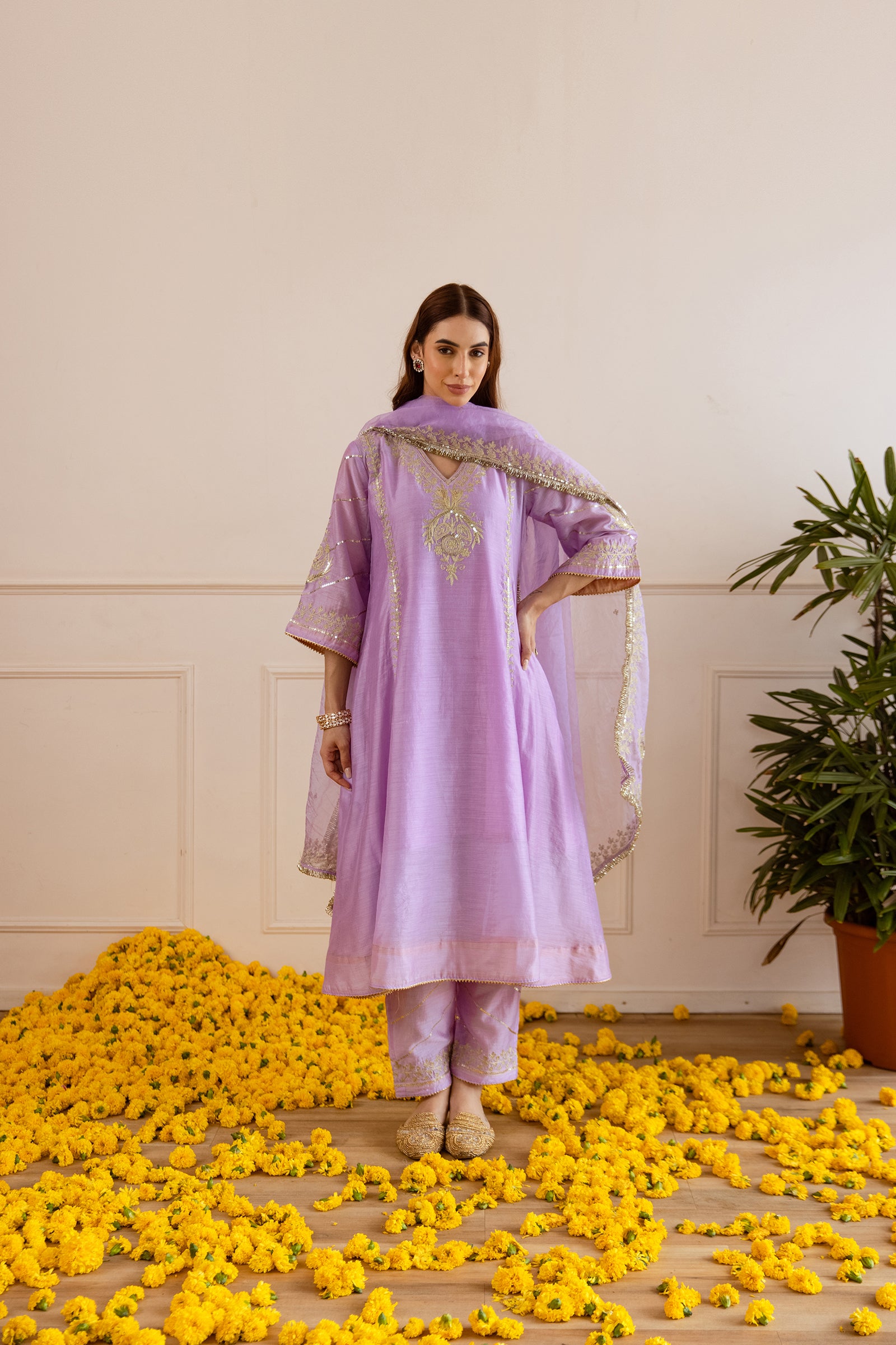 Lilac Chanderi Three Kali Kurta Set With Elegant Embroiderd Organza Duppatta