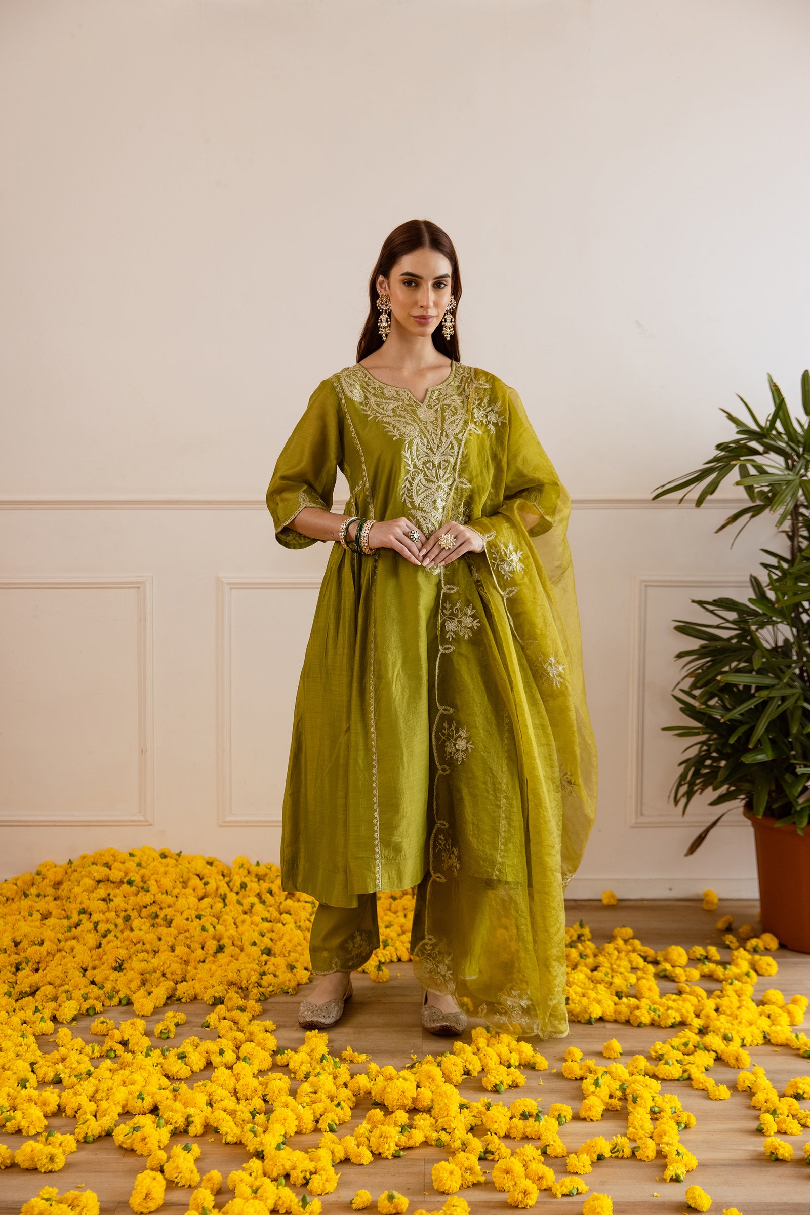 Green Chanderi Kurta Set With Organza Dupatta - Asrumo