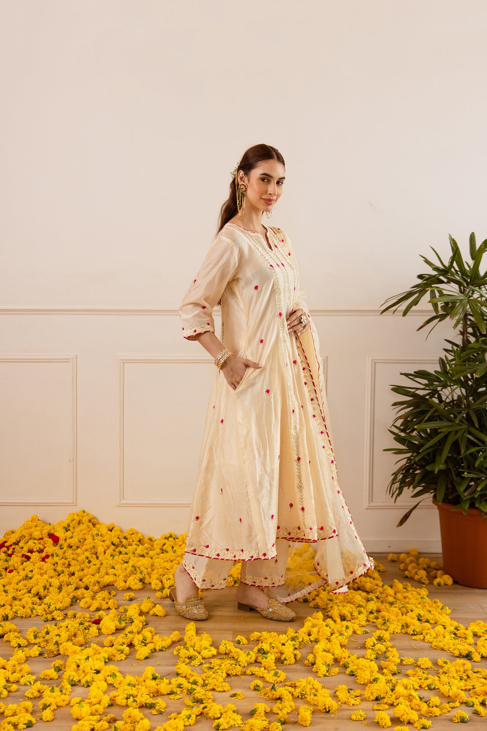 Ivory Chanderi Zari Anarkali Suit - Asrumo