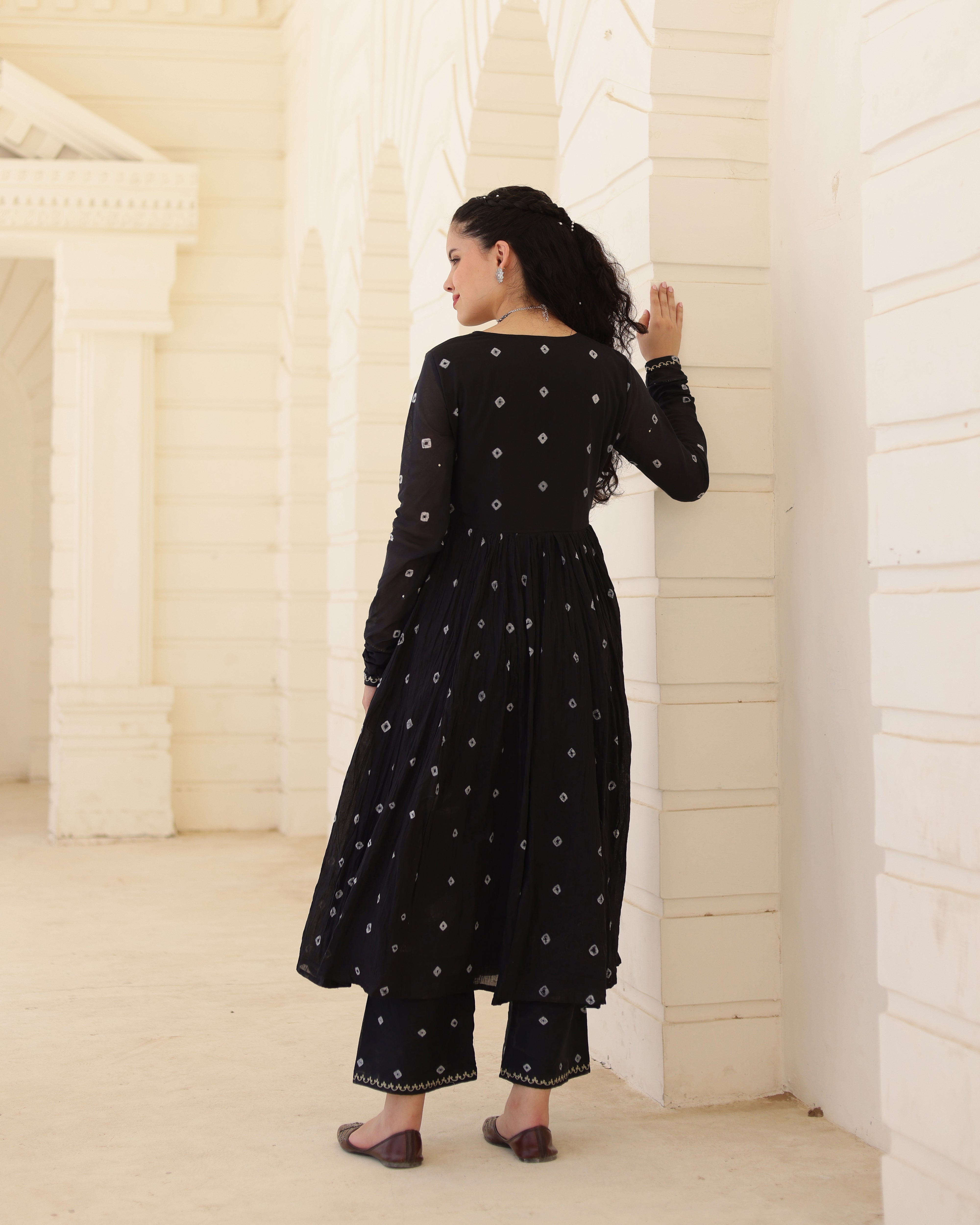 Noir Bindiya Black Cotton Mulmul Bandhani Aari Zari Embroidered Suit Set
