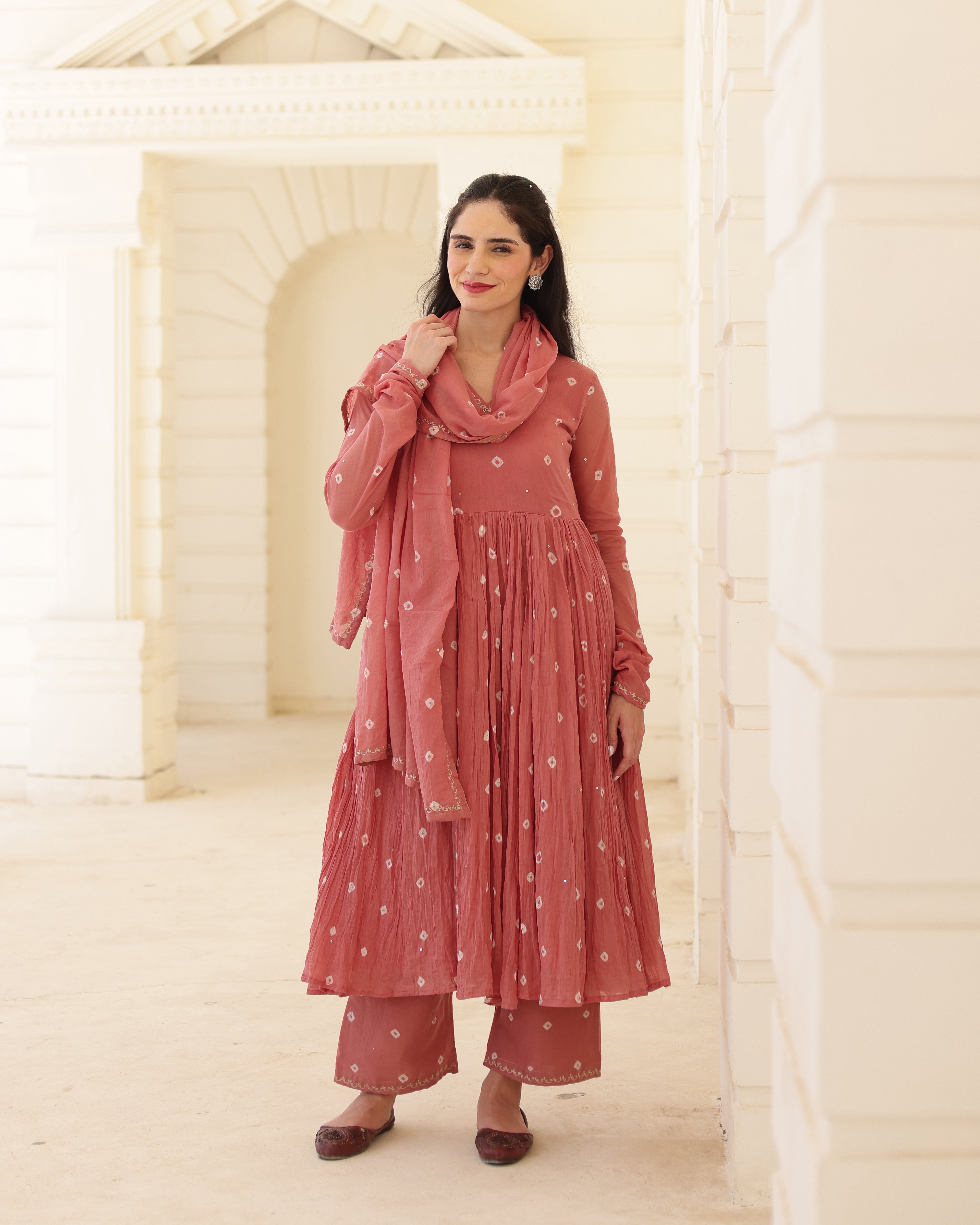 Dusty Rose Cotton Mulmul Bandhani Suit Set with Aari Zari Work