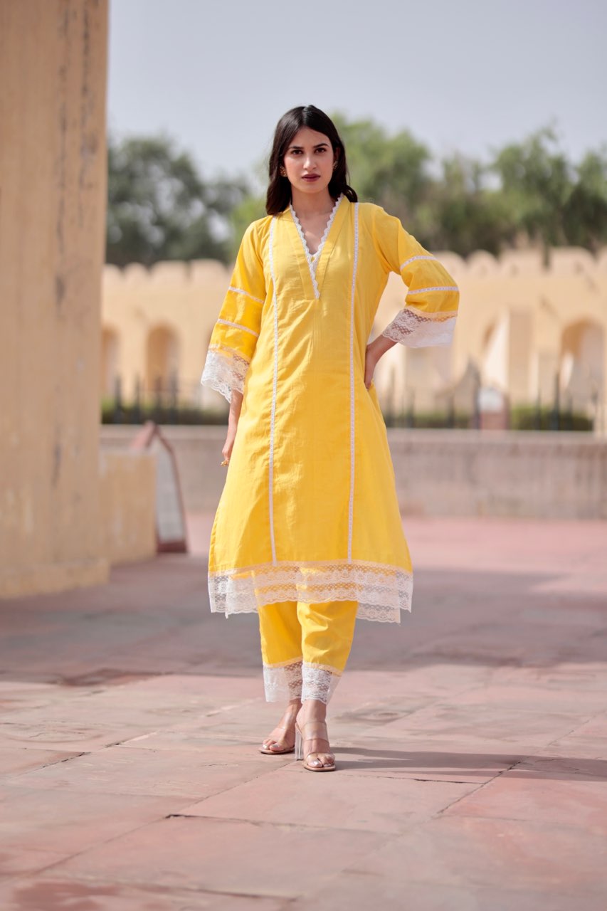 Piyu yellow cotton straight set Asrumo