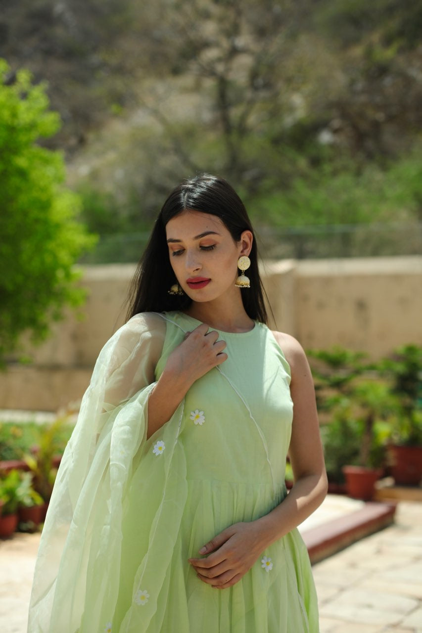 Nora pista flower anarkali Asrumo