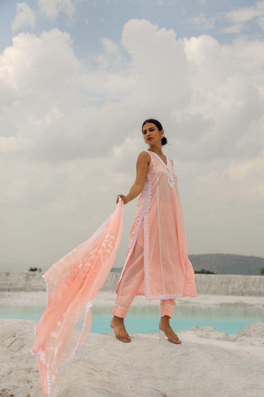 Pink Cotton White leaf Organza Dupatta Straight set Asrumo