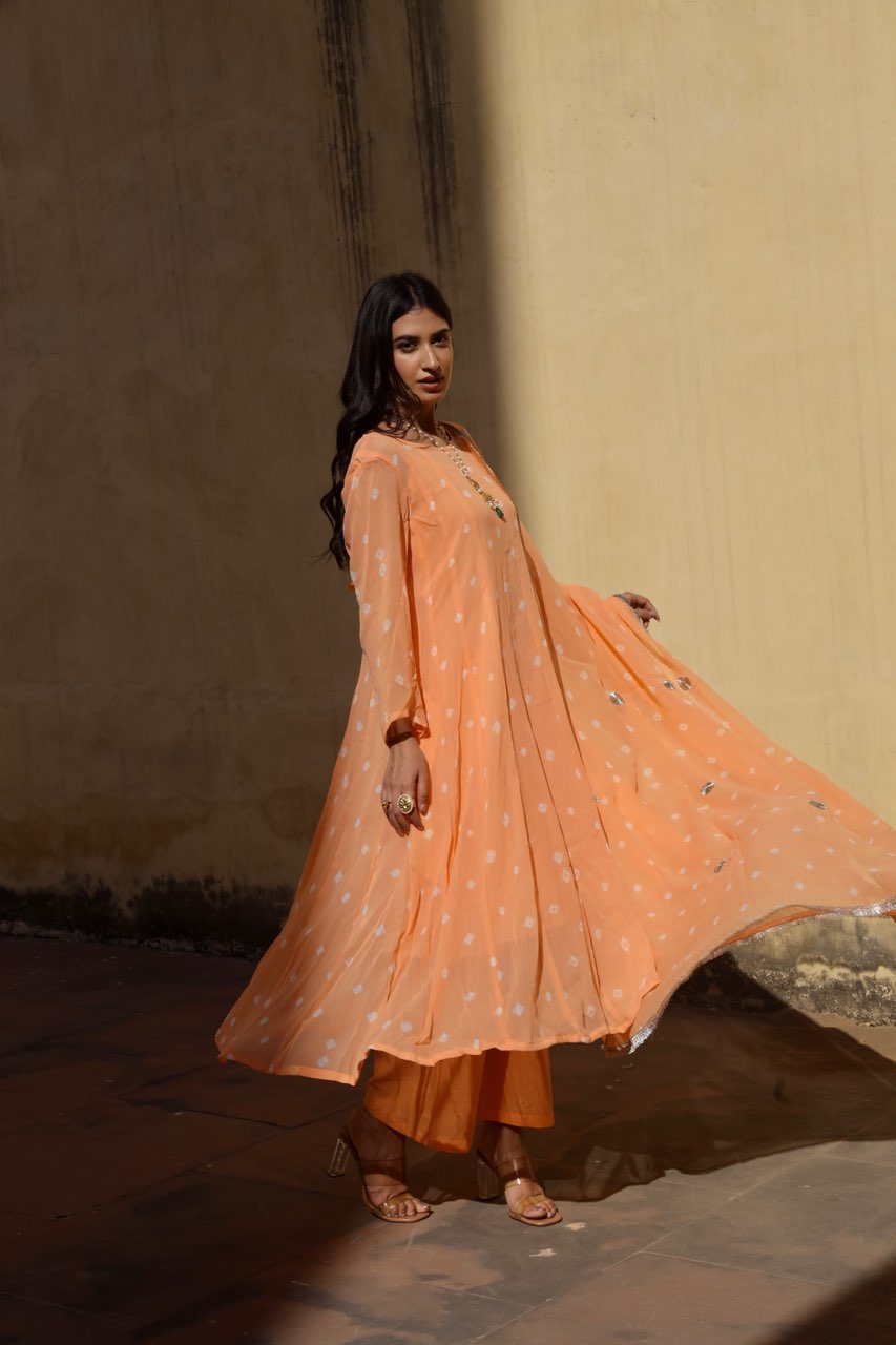 Peach tie and dye bhandhej anarkali Asrumo