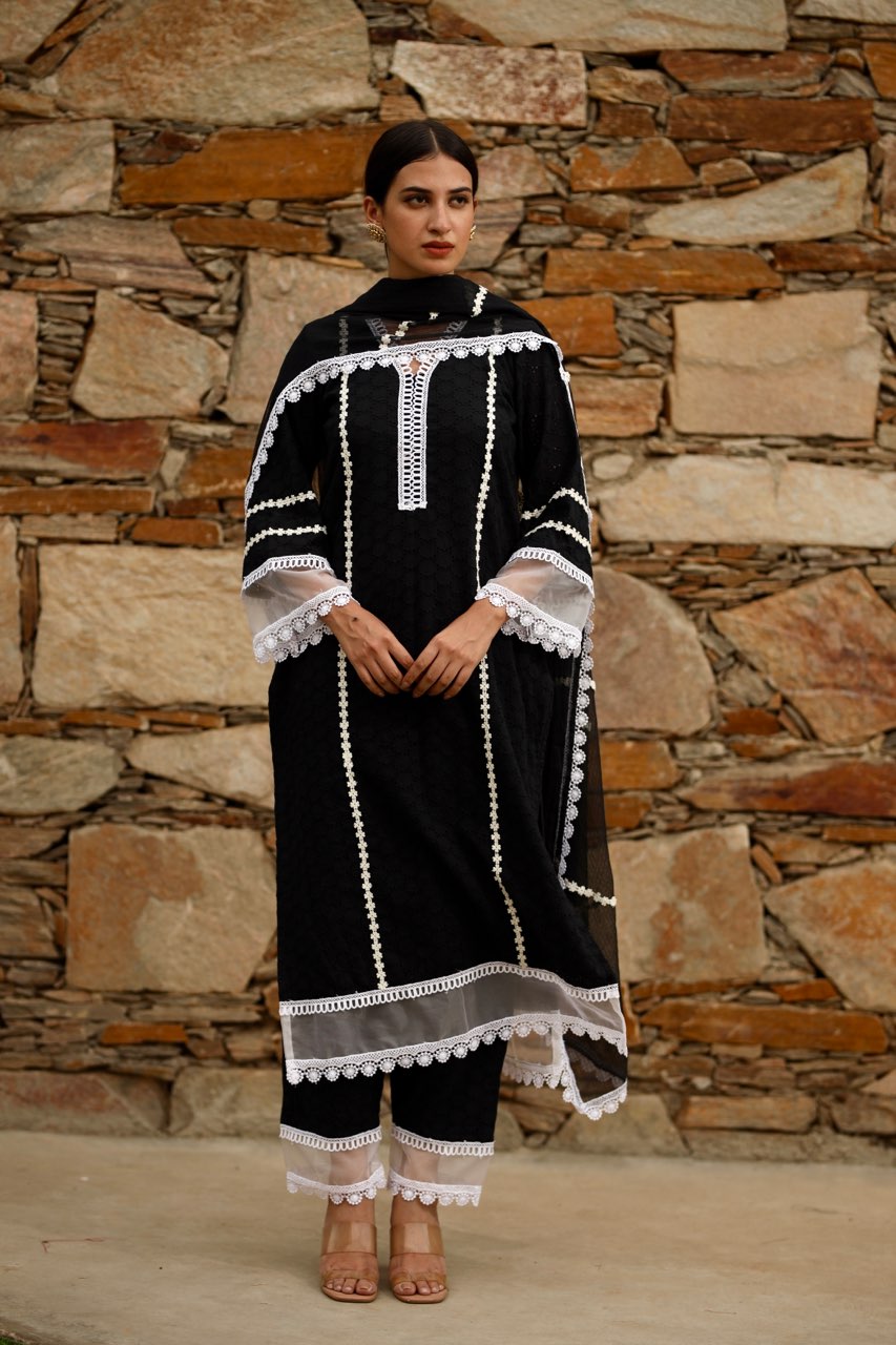 BLACK COTTON CHIKANKARI WHITE LACE STRAIGHT SET Asrumo