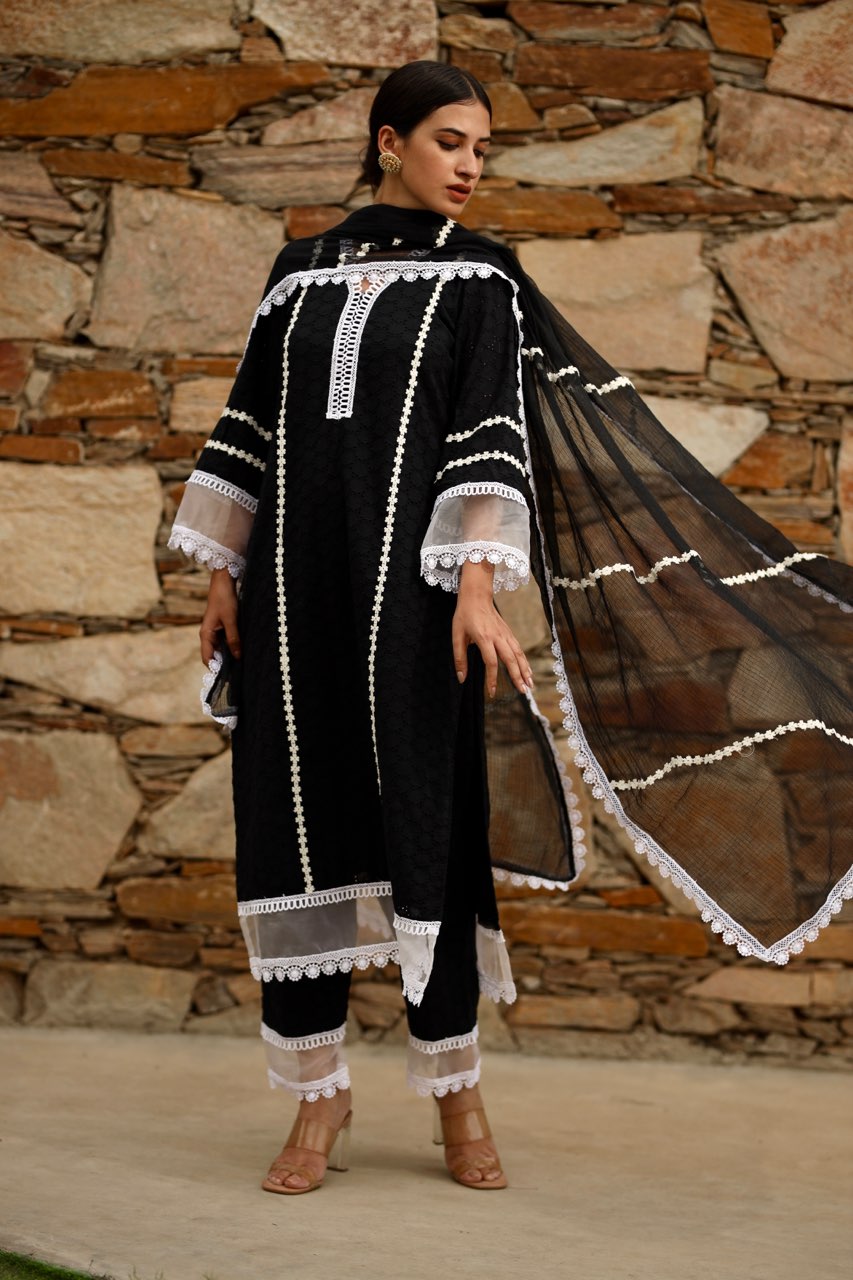 BLACK COTTON CHIKANKARI WHITE LACE STRAIGHT SET Asrumo