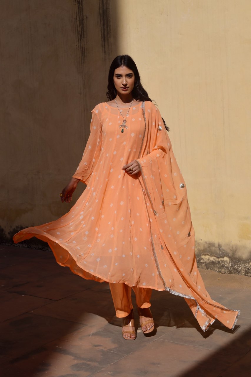 Peach tie and dye bhandhej anarkali Asrumo