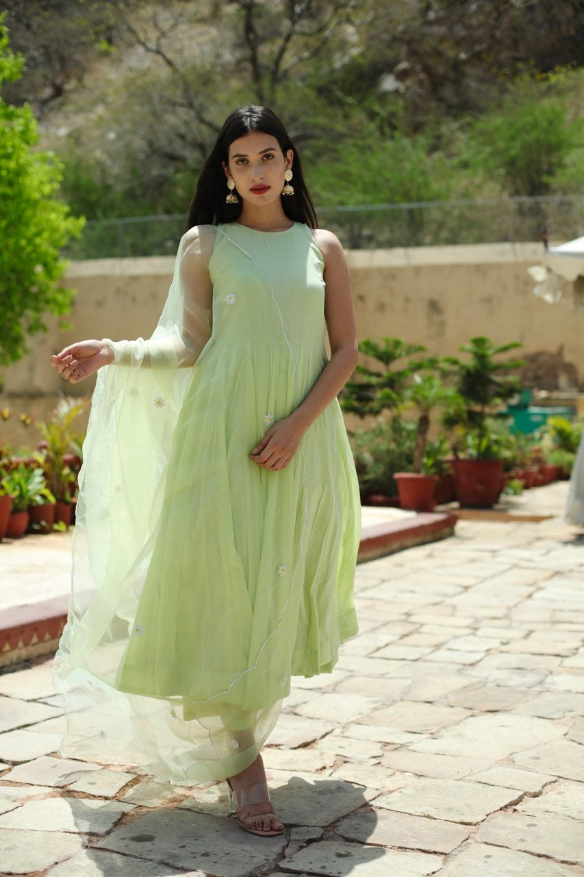 Nora pista flower anarkali Asrumo