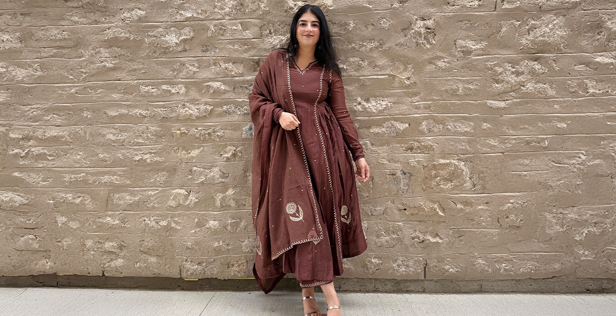 Top 5 Traditional Garba Outfits to Wear This Navratri