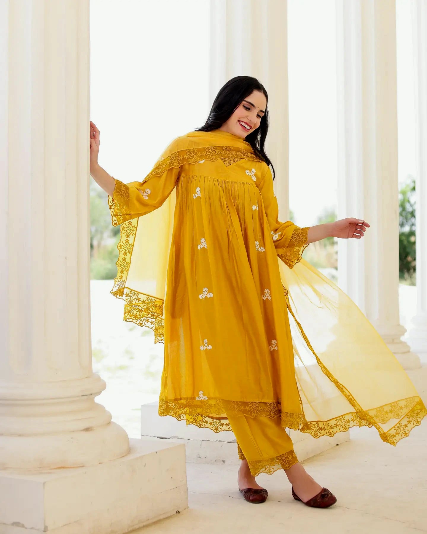 Solea Golden Chanderi Aari Embroidered Kurta Palazzo Set with Lace Dupatta - AS-TTME-14 (8)