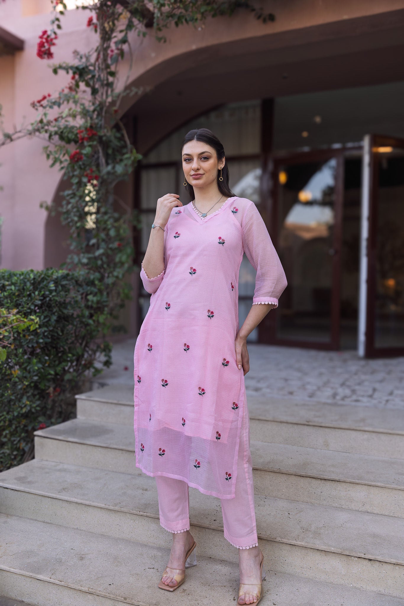 Light Pink Doriya Embroidered Kurti with Dupatta Suit set