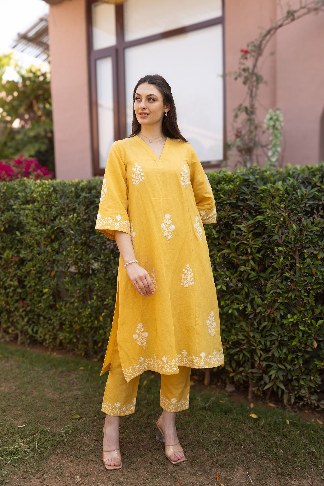 Yellow linen Mughal Embroidery Straight Set