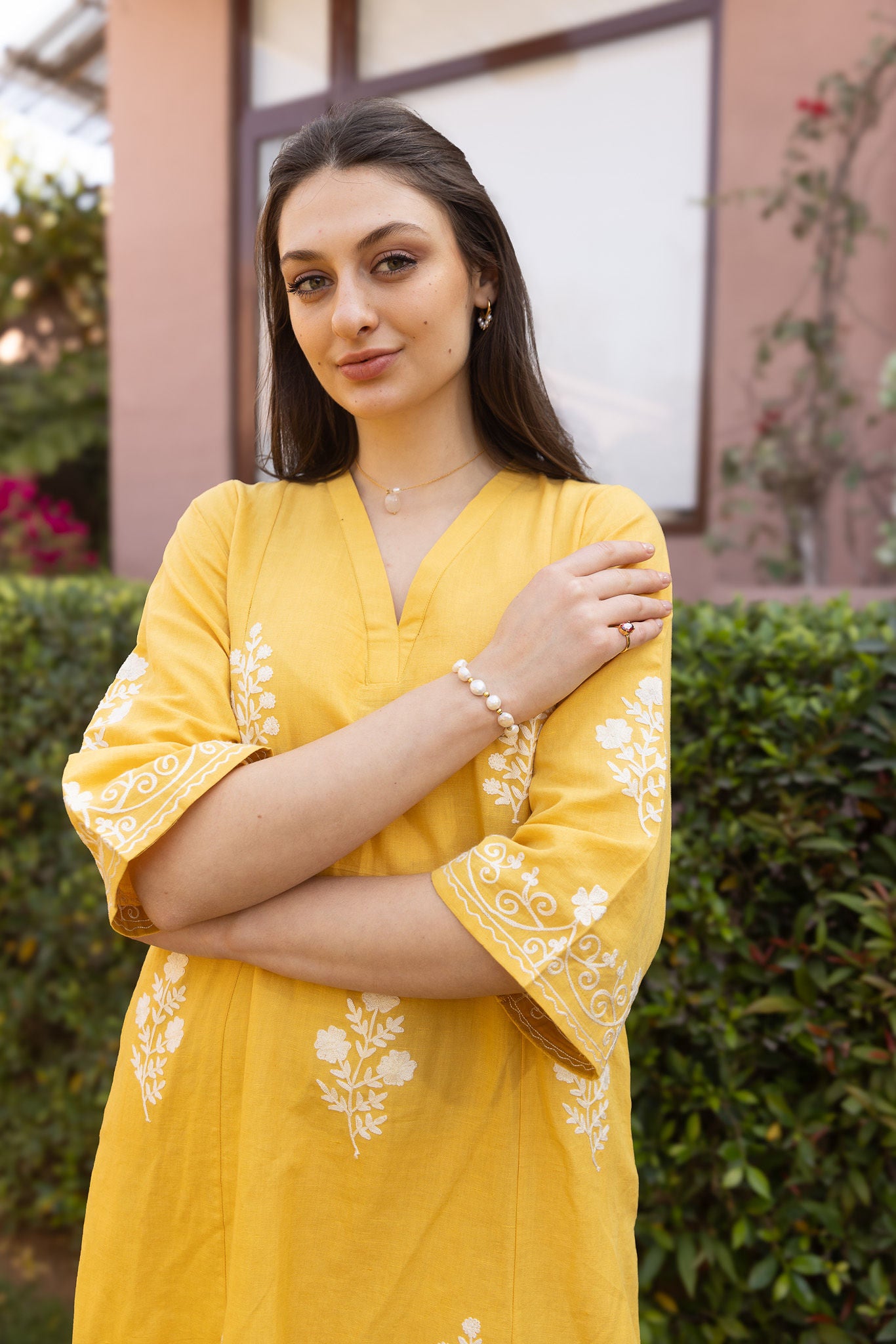 Yellow linen Mughal Embroidery Straight Set