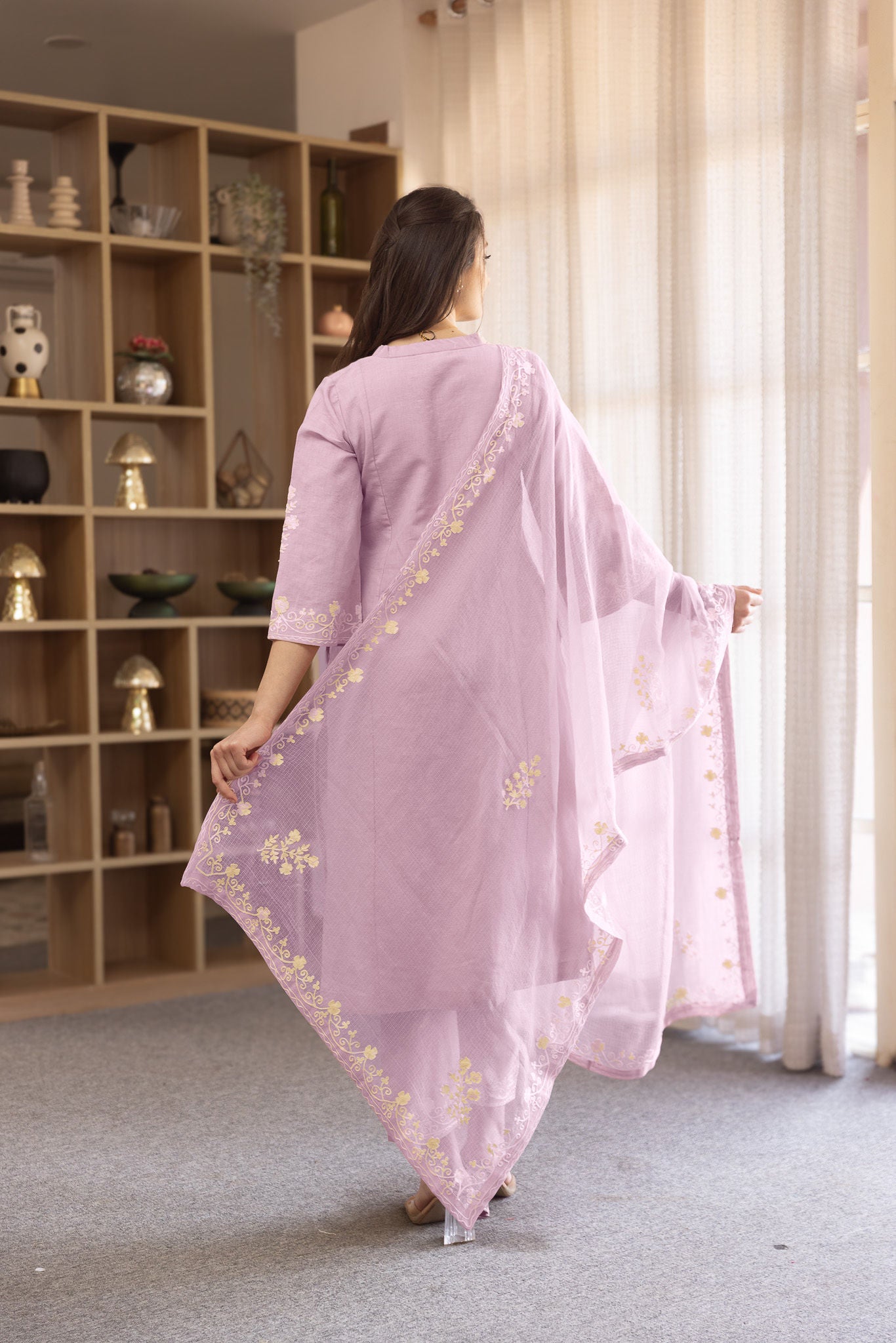 Old Rose linen Mughal Embroidery Straight Set