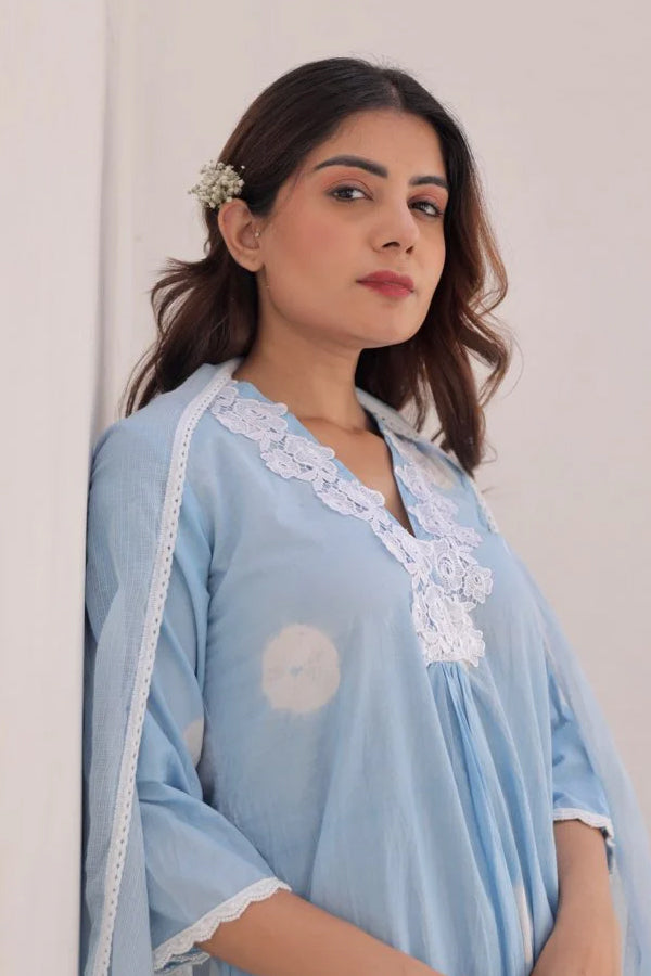 Blue Cotton Tie & Dye White Lace Straight Set with Doriya Dupatta