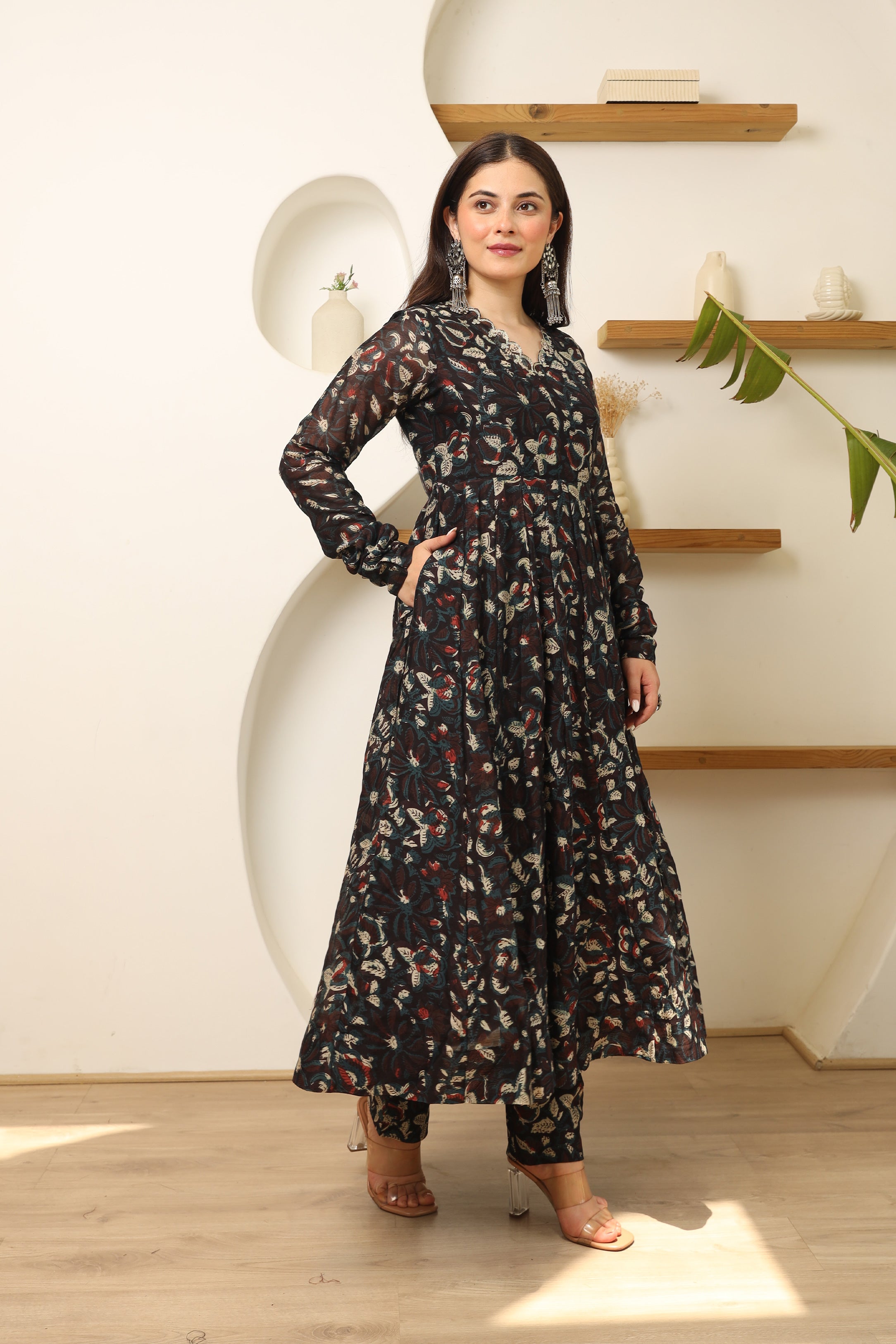 Midnight Elegance Anarkali Suit Set Asrumo