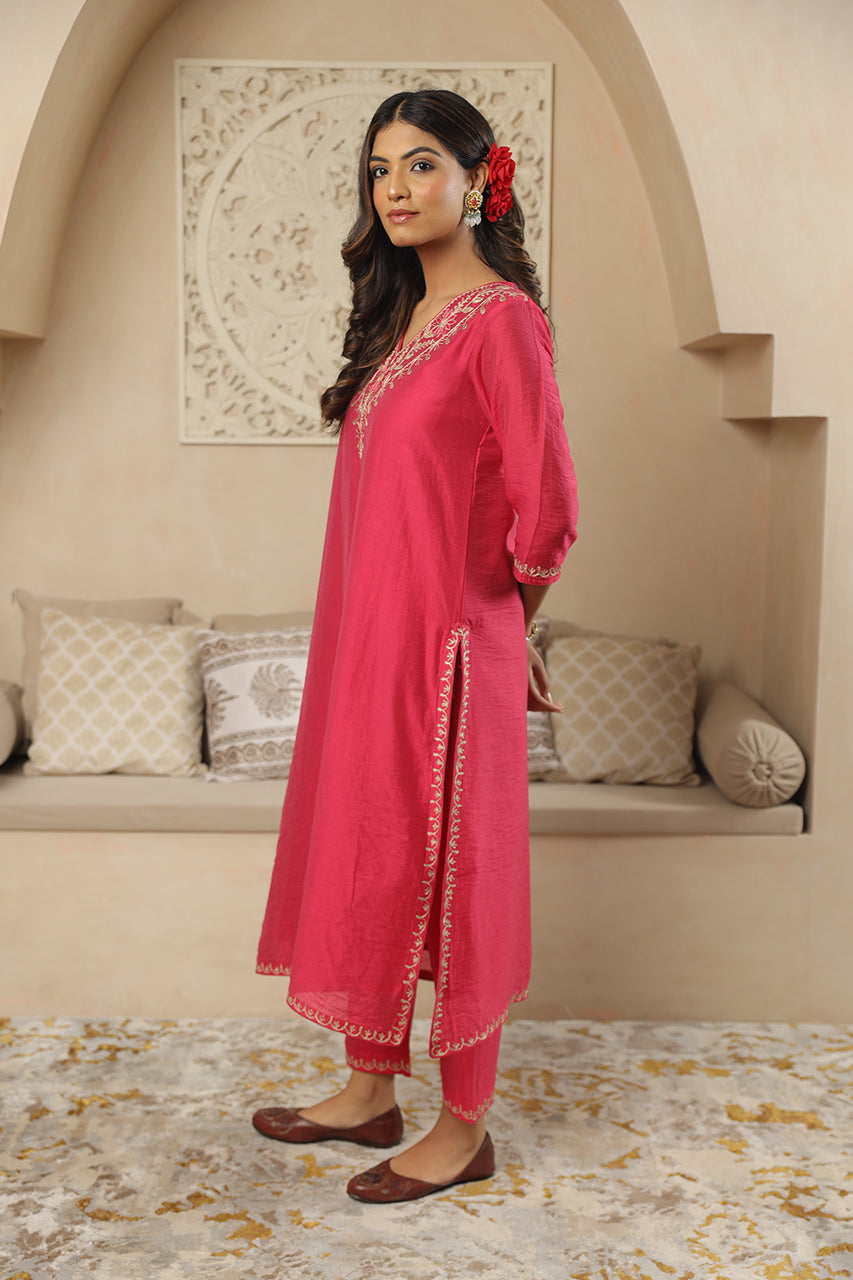 Pink Chanderi Gota Jaal Dupatta Straight Set