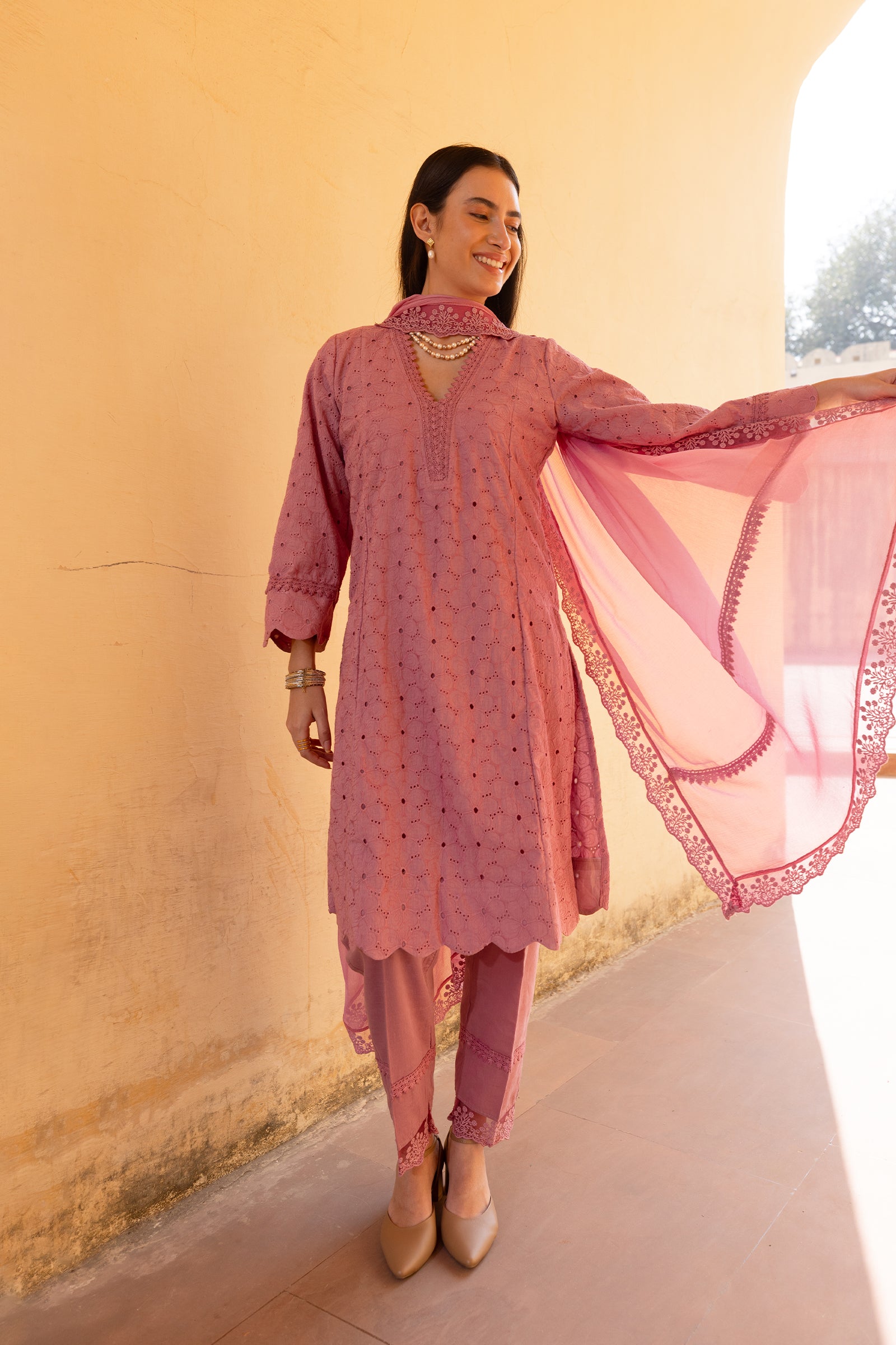old rose embroidery kurti with dupatta