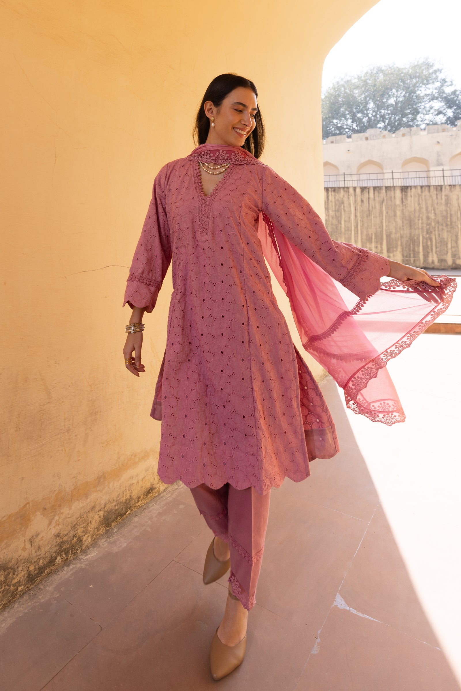 old rose embroidery kurti with dupatta