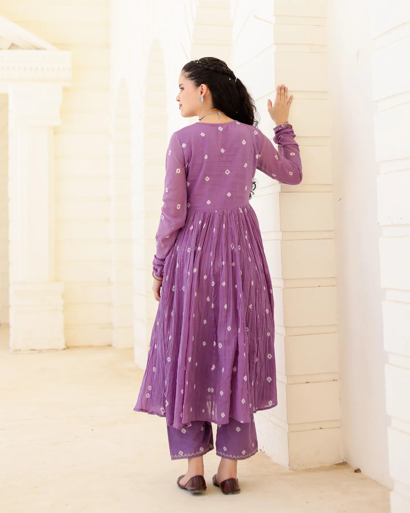 Lilac Noor Cotton Mulmul Bandhani Suit Set with Aari Zari Embroidery - AS-TTME-30 (2)