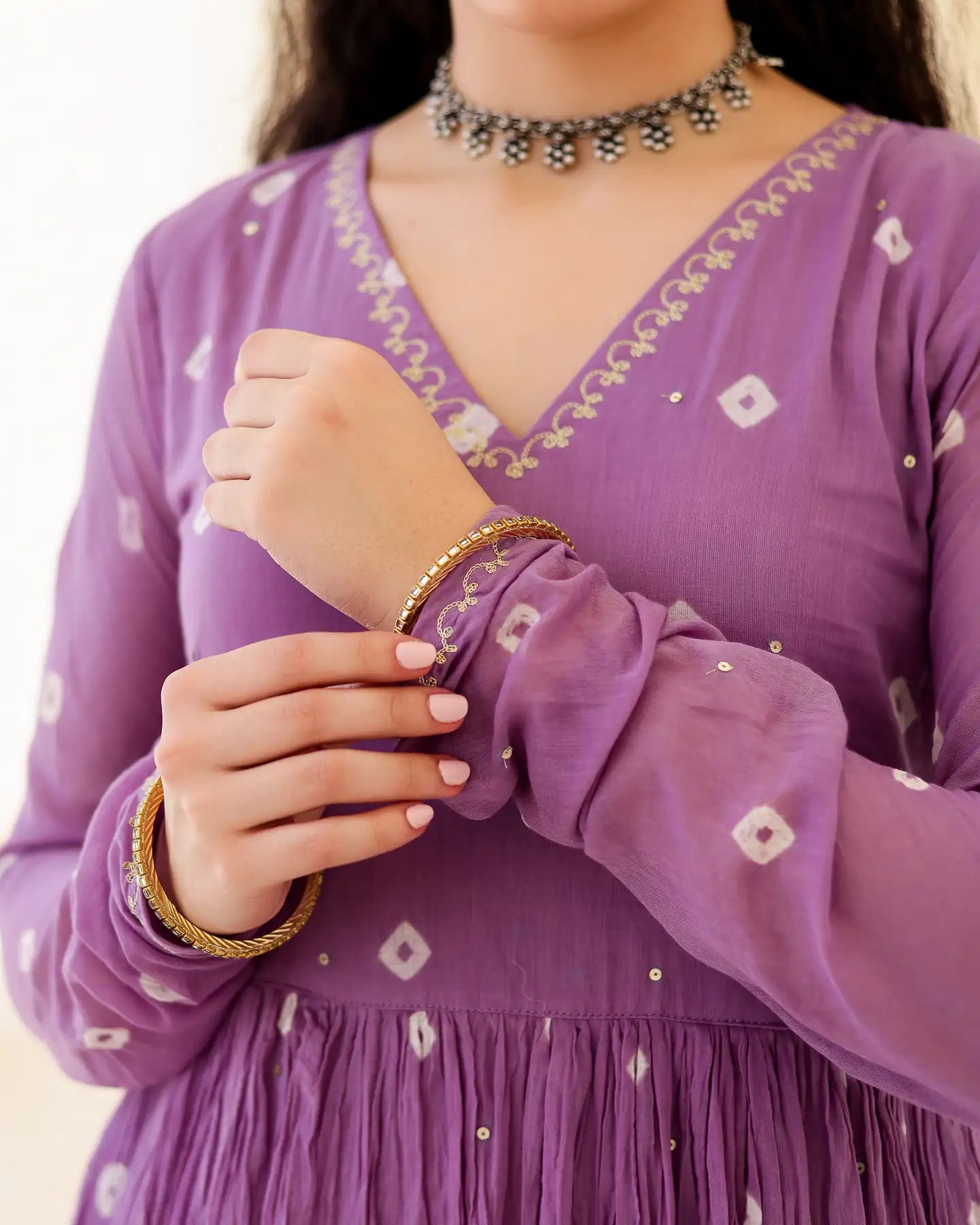 Lilac Noor Cotton Mulmul Bandhani Suit Set with Aari Zari Embroidery - AS-TTME-30 (4)