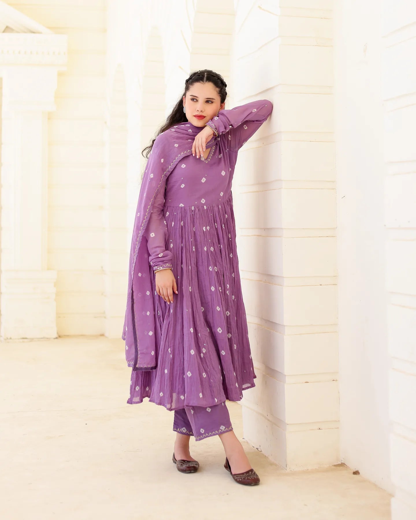 Lilac Noor Cotton Mulmul Bandhani Suit Set with Aari Zari Embroidery - AS-TTME-30 (7)
