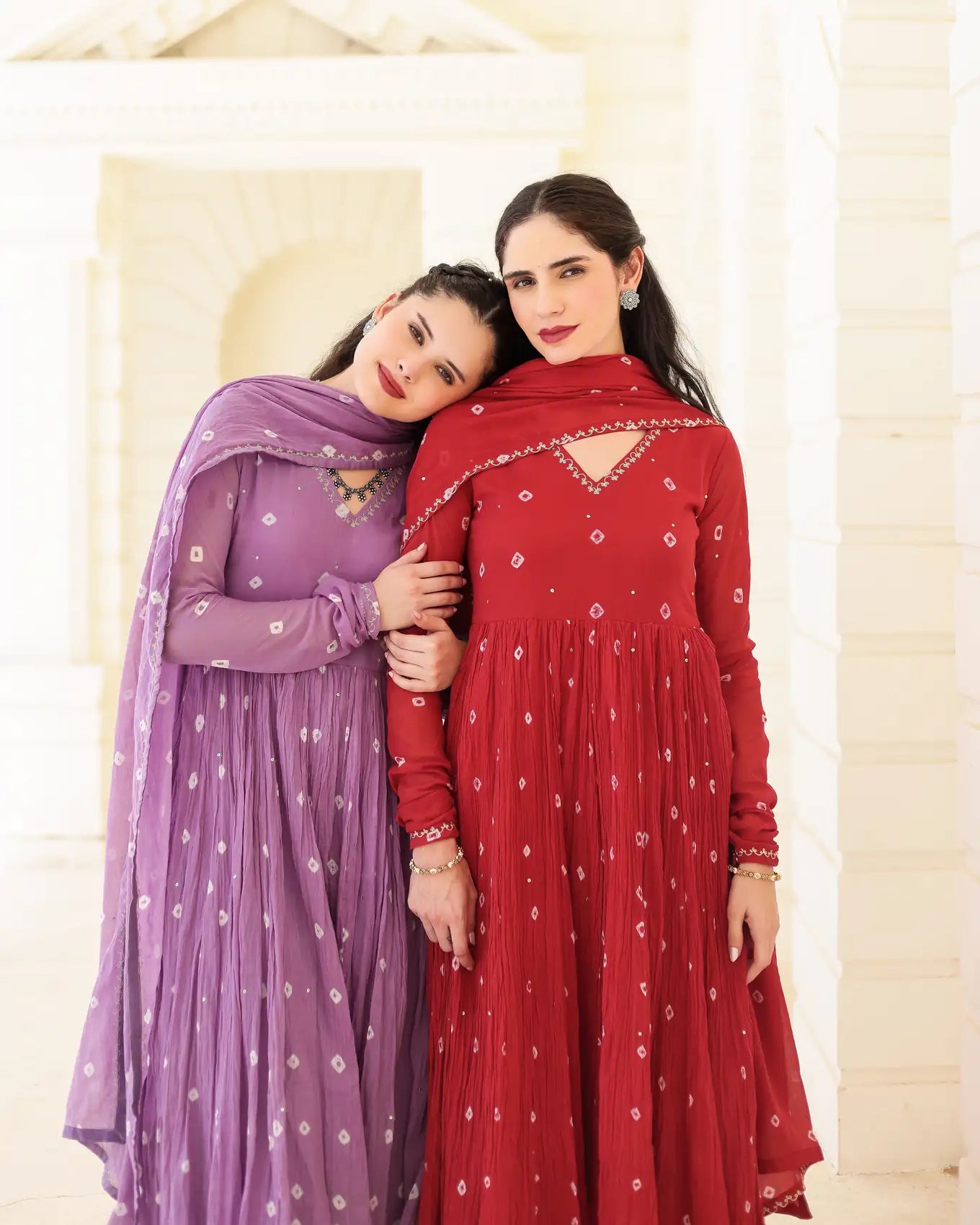 Ruhani Crimson Cotton Mulmul Bandhani Suit Set with Aari Zari Embroidery - AS-TTME-31 (3)