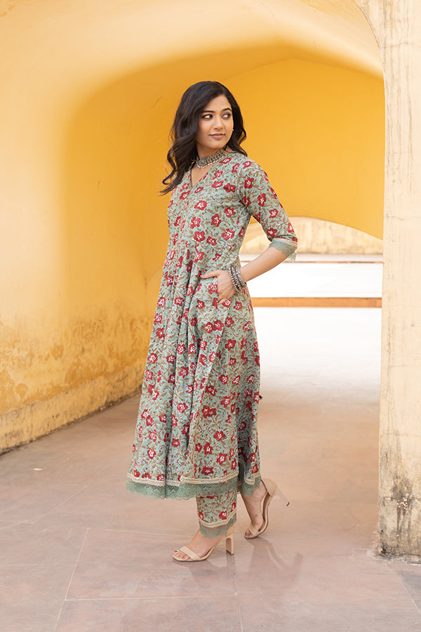 The Green Red Handblock Anarkali Set With Doriya Dupatta